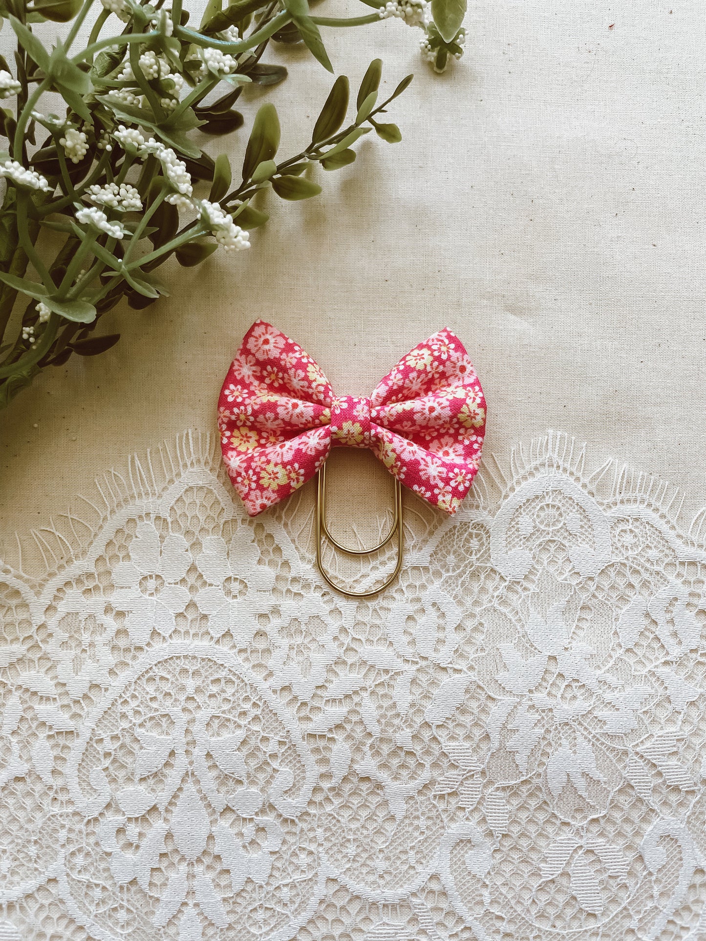 Plumeria- petite bow bookmark