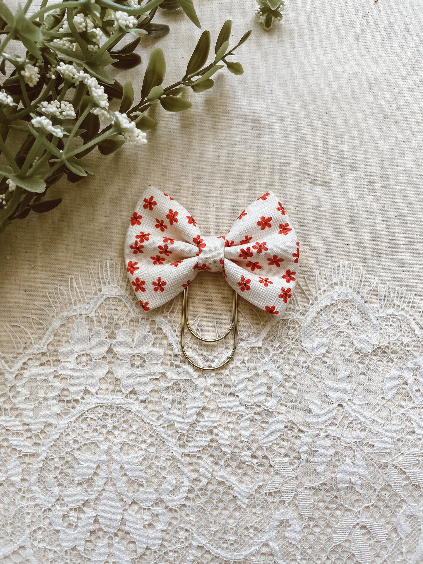 Dainty red floral- petite bow bookmark