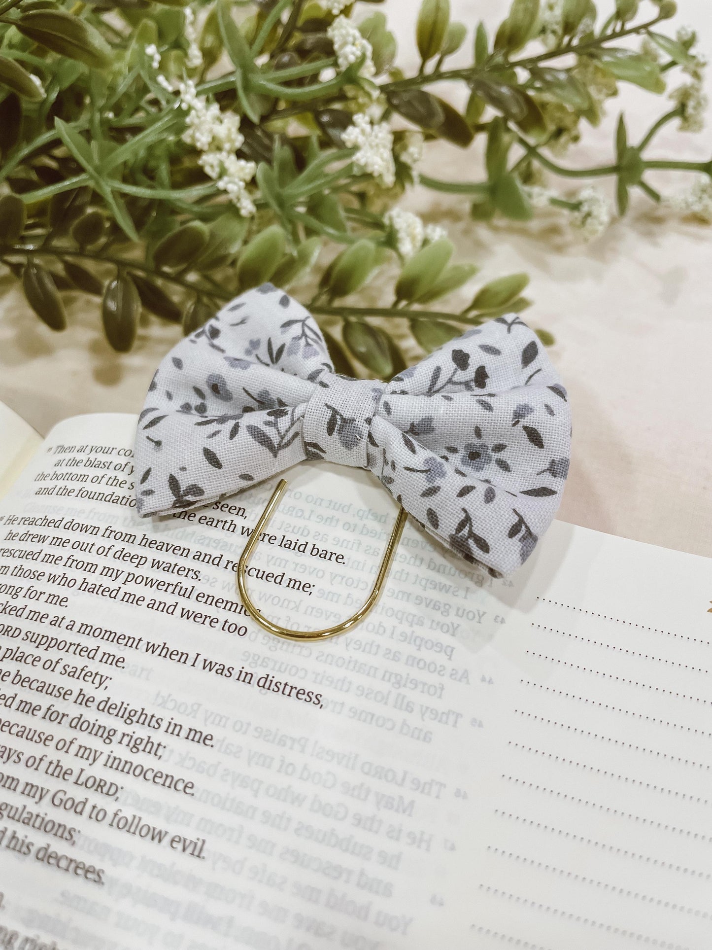 Dusty blue florals - petite bow bookmark