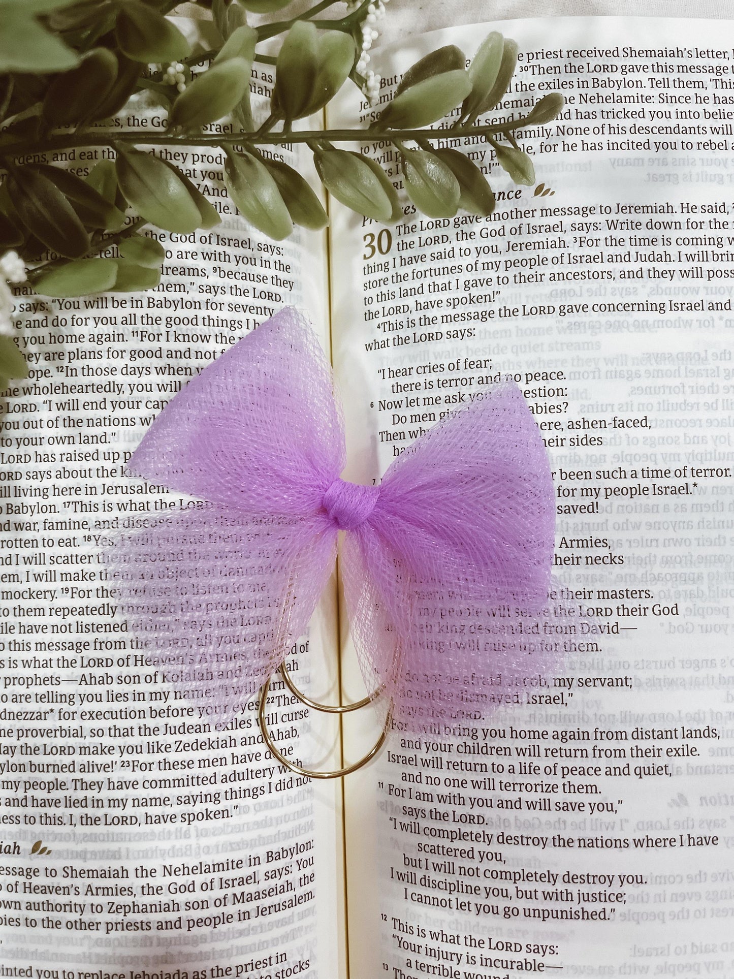 Lilac Tulle - bow bookmark