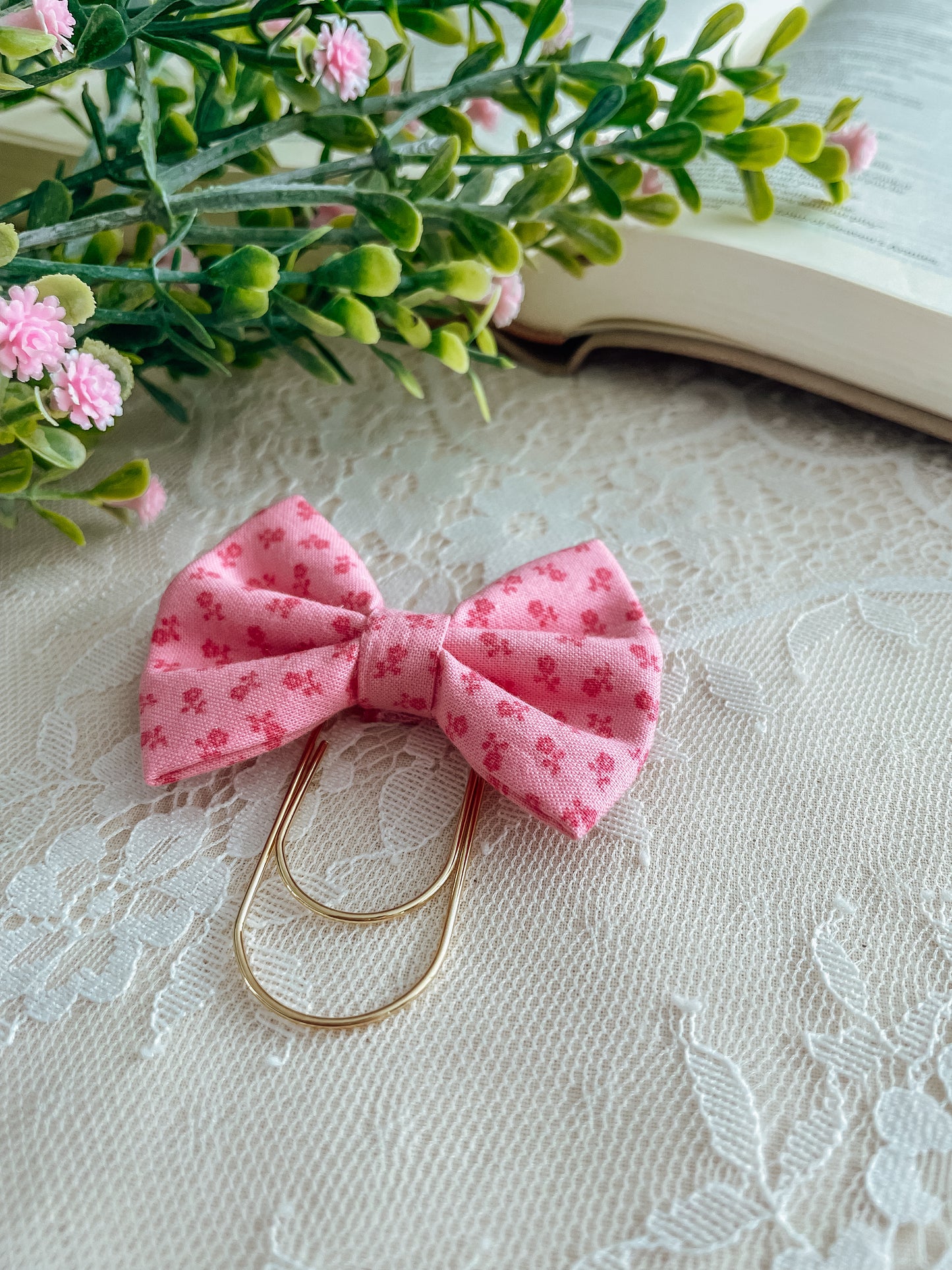 Dainty Pink Floral- petite bow bookmark