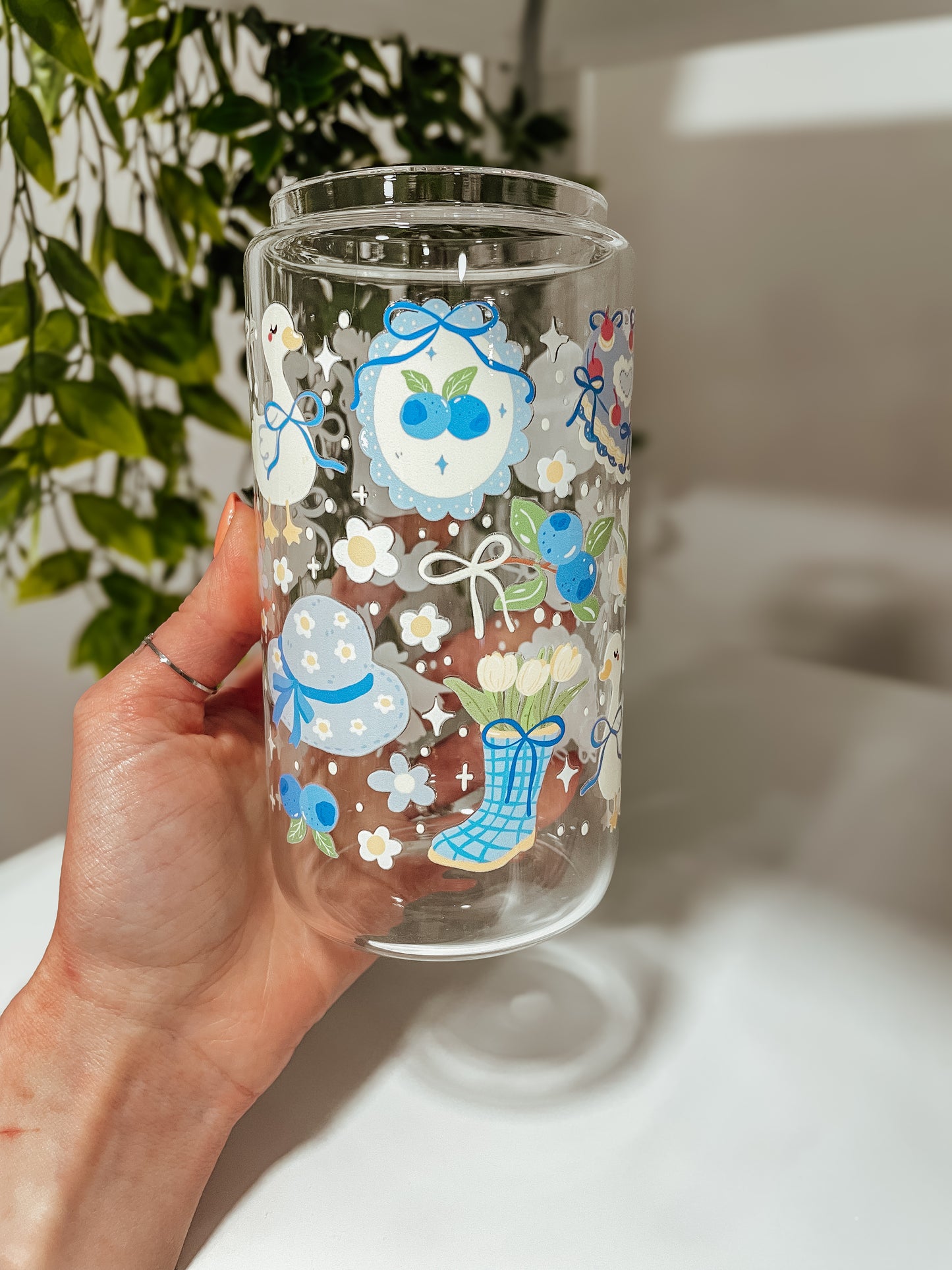 Spring Farmhouse 16oz glass tumbler