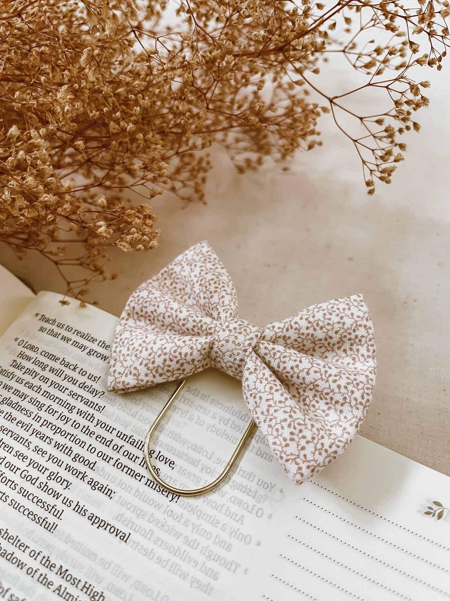 Neutral Fall Florals- petite bow bookmark
