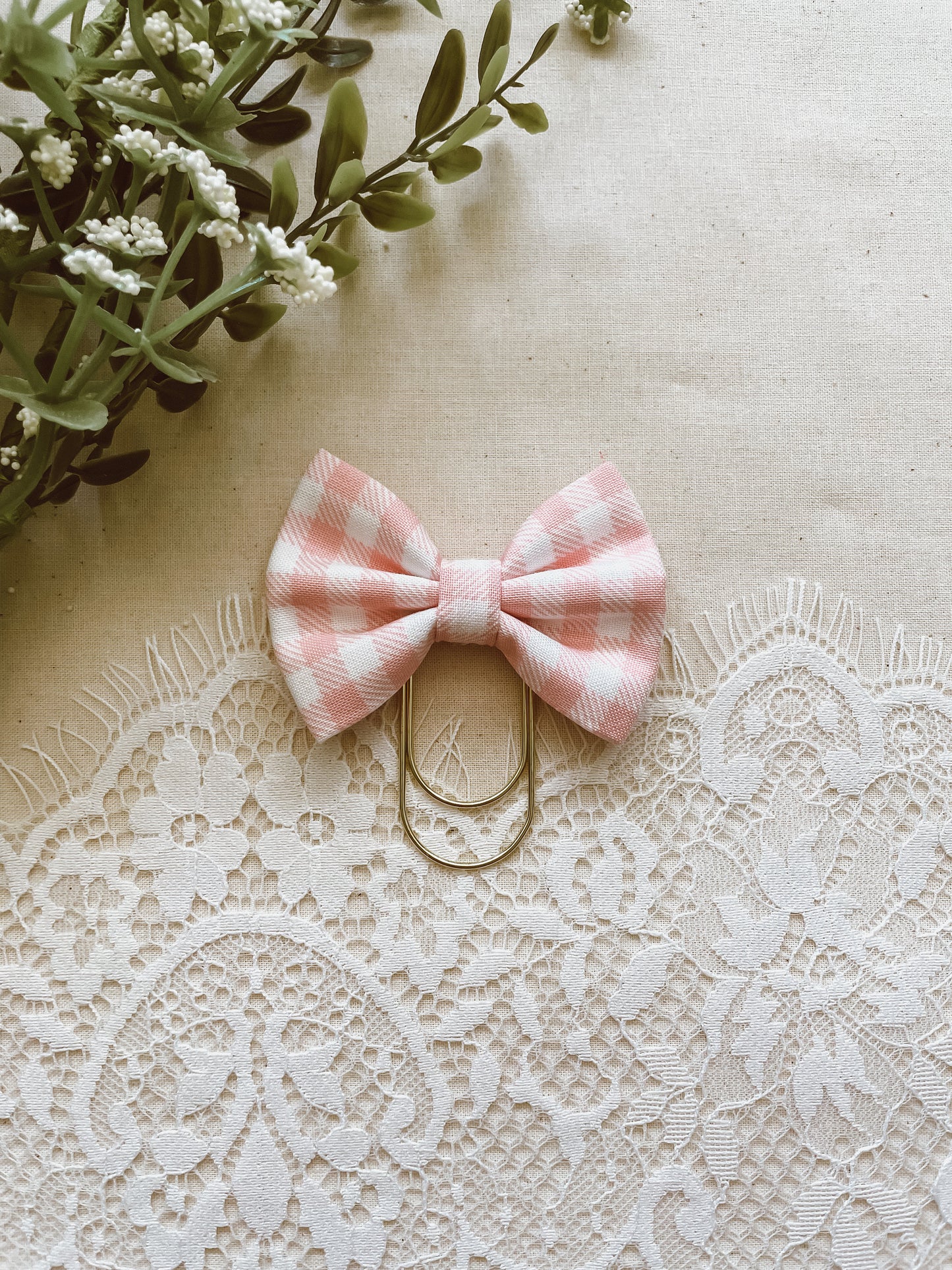 Petal pink gingham- petite bow bookmark
