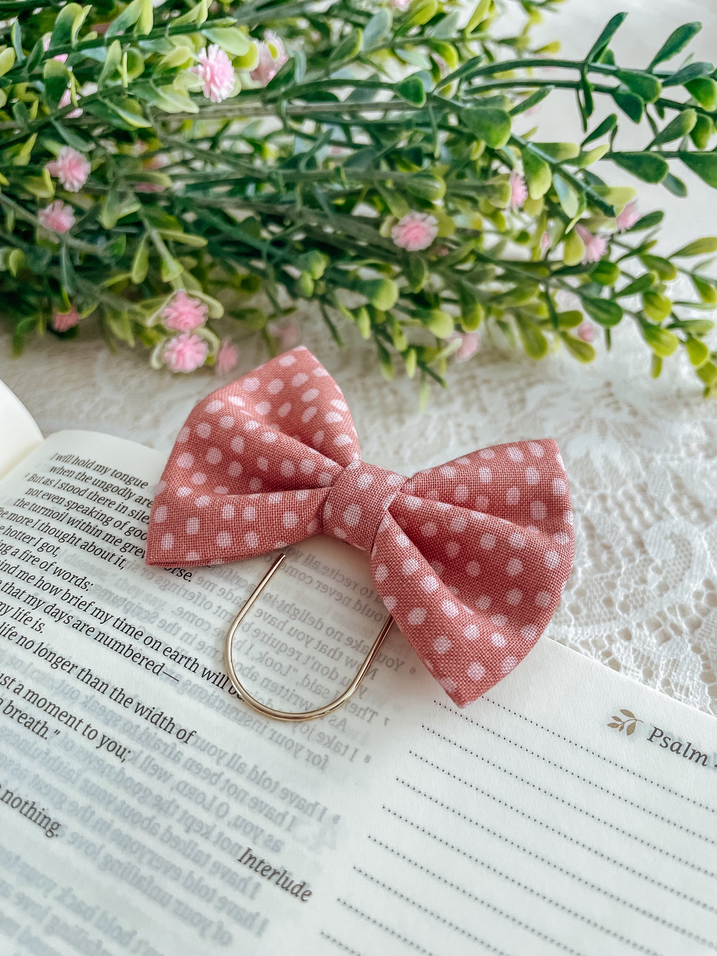 Mauve Dot- petite bow bookmark