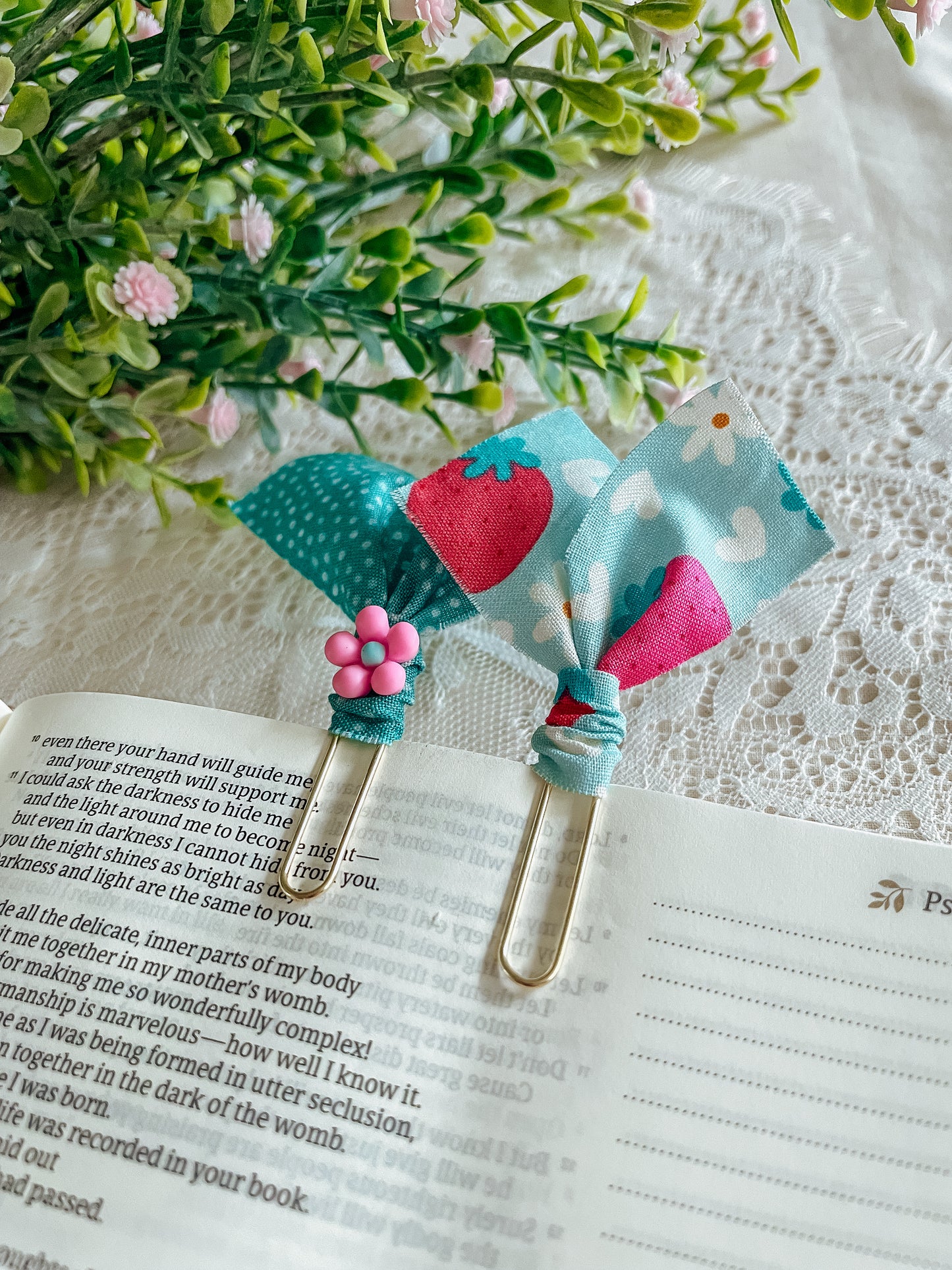Sweet Strawberry- set of 2 page marker set