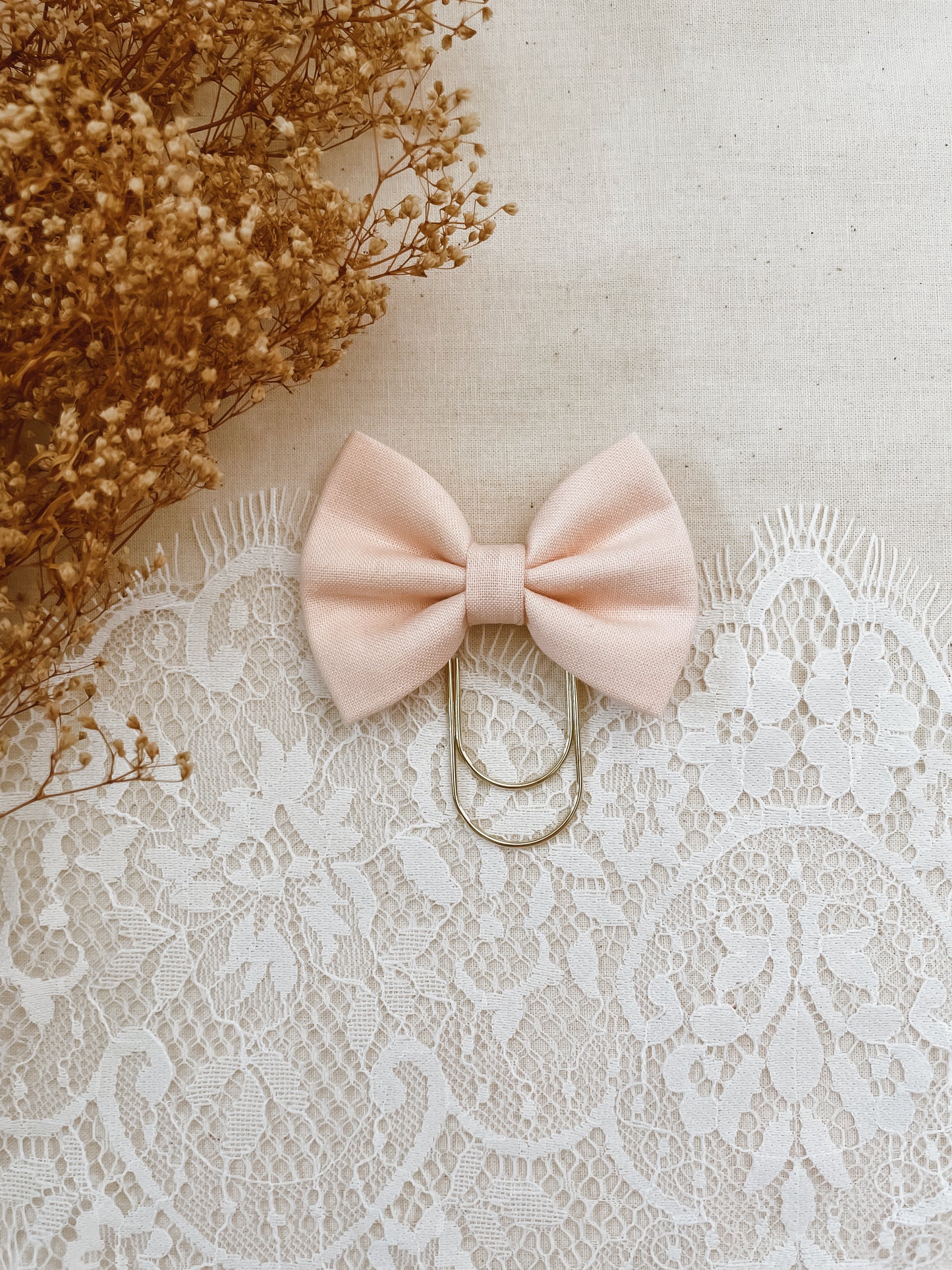 Rosie-petite bow bookmark
