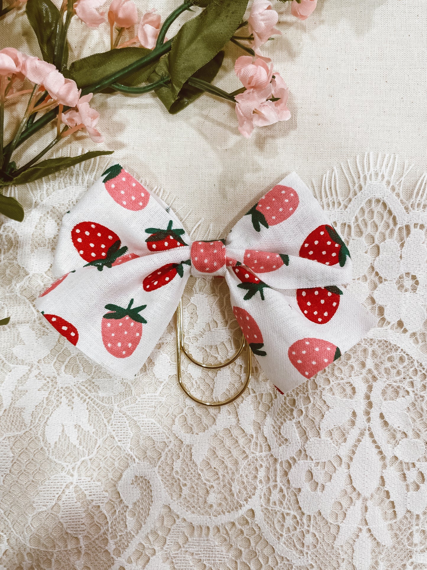 Berry Sweet- bow bookmark