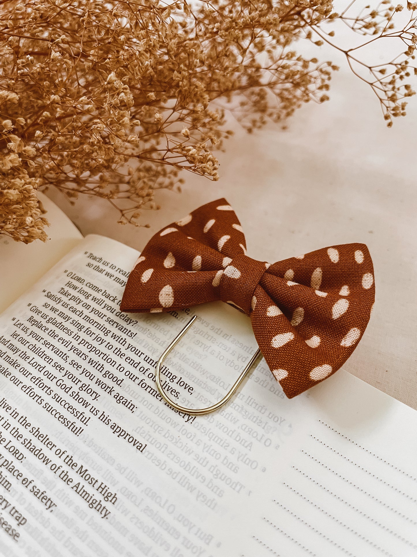 Swiss Dot-petite bow bookmark