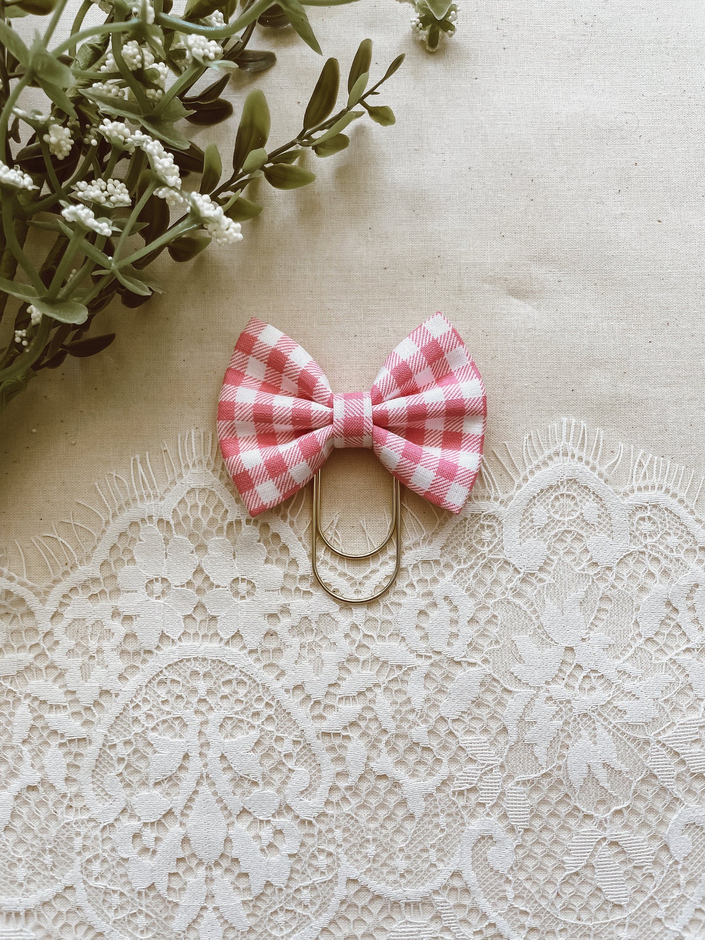 Pretty in Pink gingham- petite bow bookmark