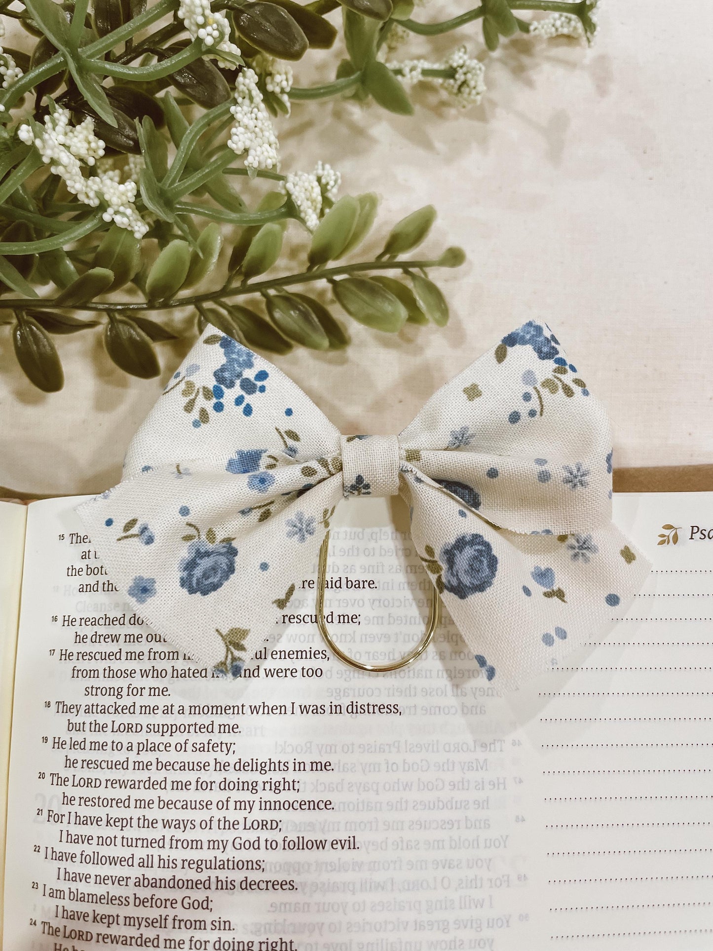Soft blue rose - bow bookmark