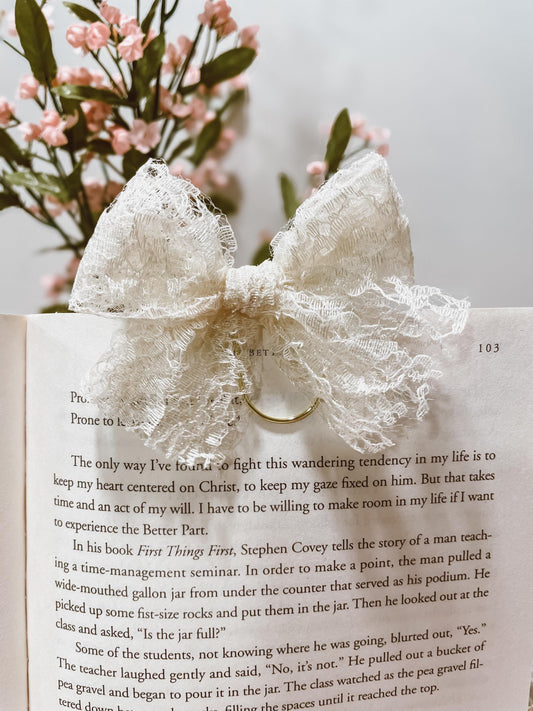 Little Lace Ivory - bow bookmark