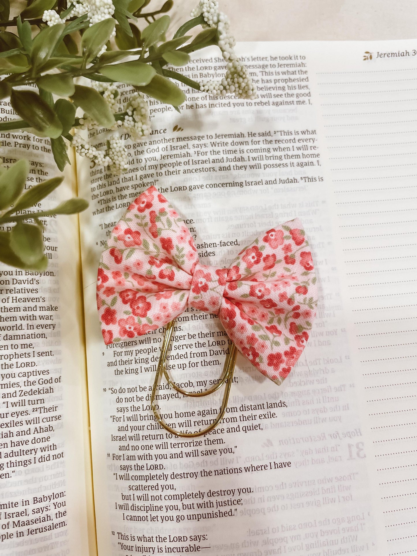 Field of Poppies - petite bow bookmark