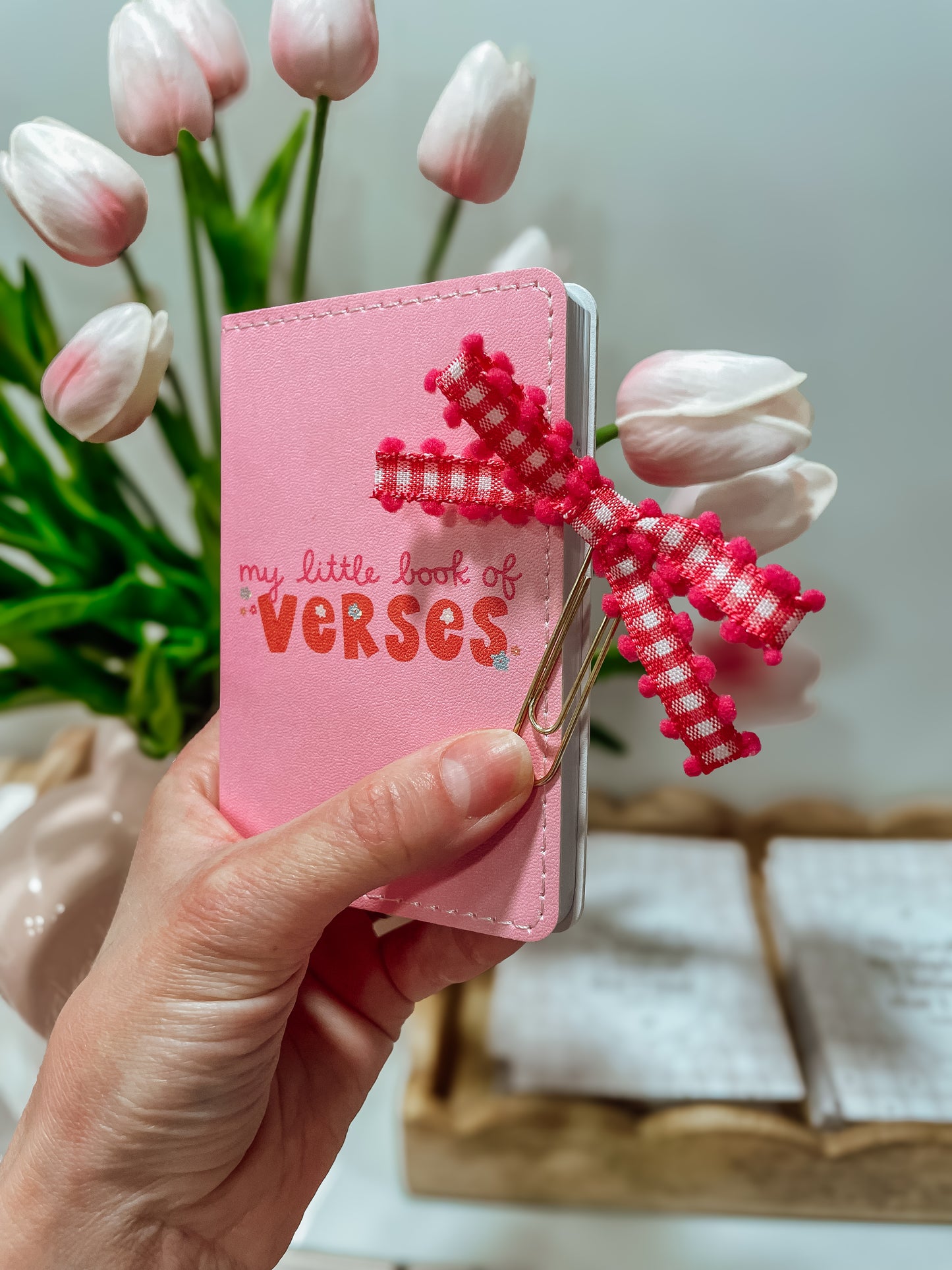 Little Verse Book Bubblegum + ribbon bookmark set