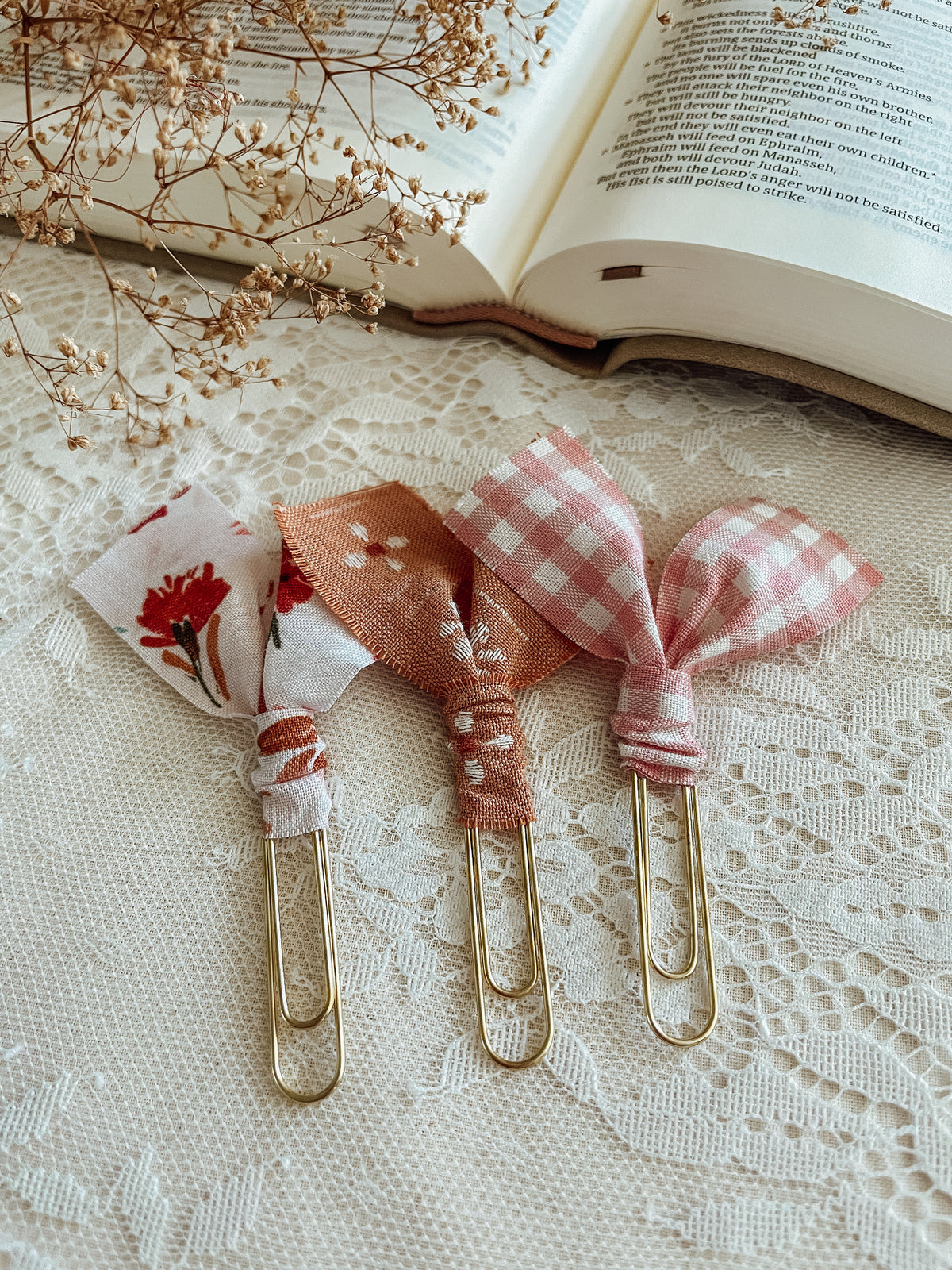 Pampas Floral- set of 3 page markers