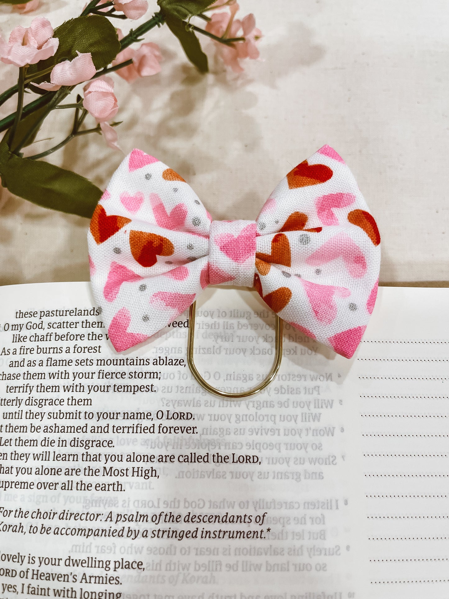 Candy Hearts- petite bow bookmark