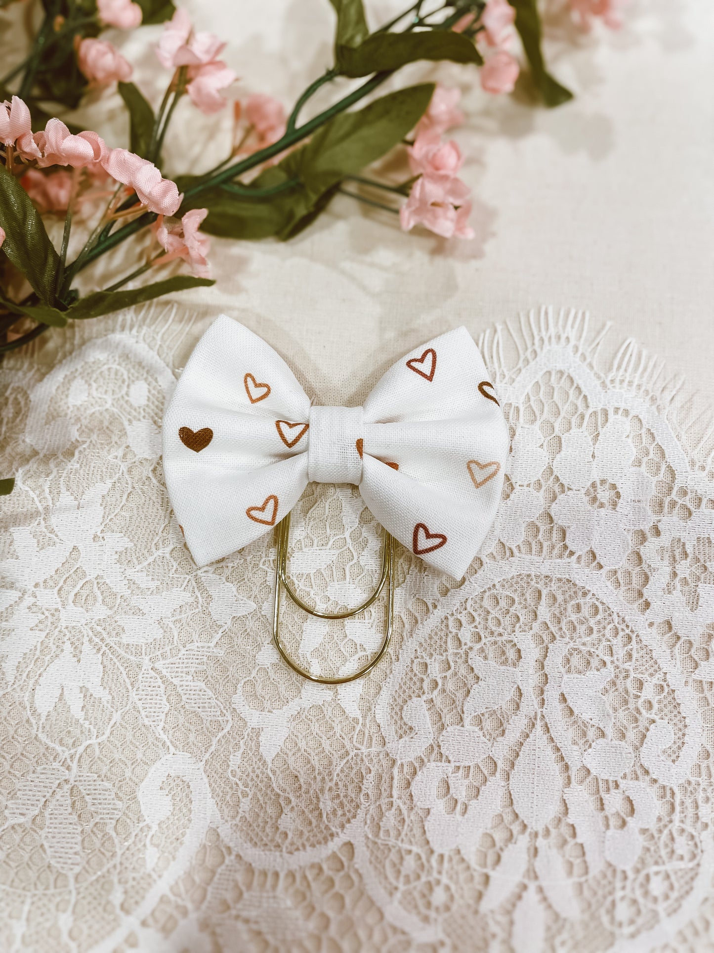 Chocolate Hearts- petite bow bookmark