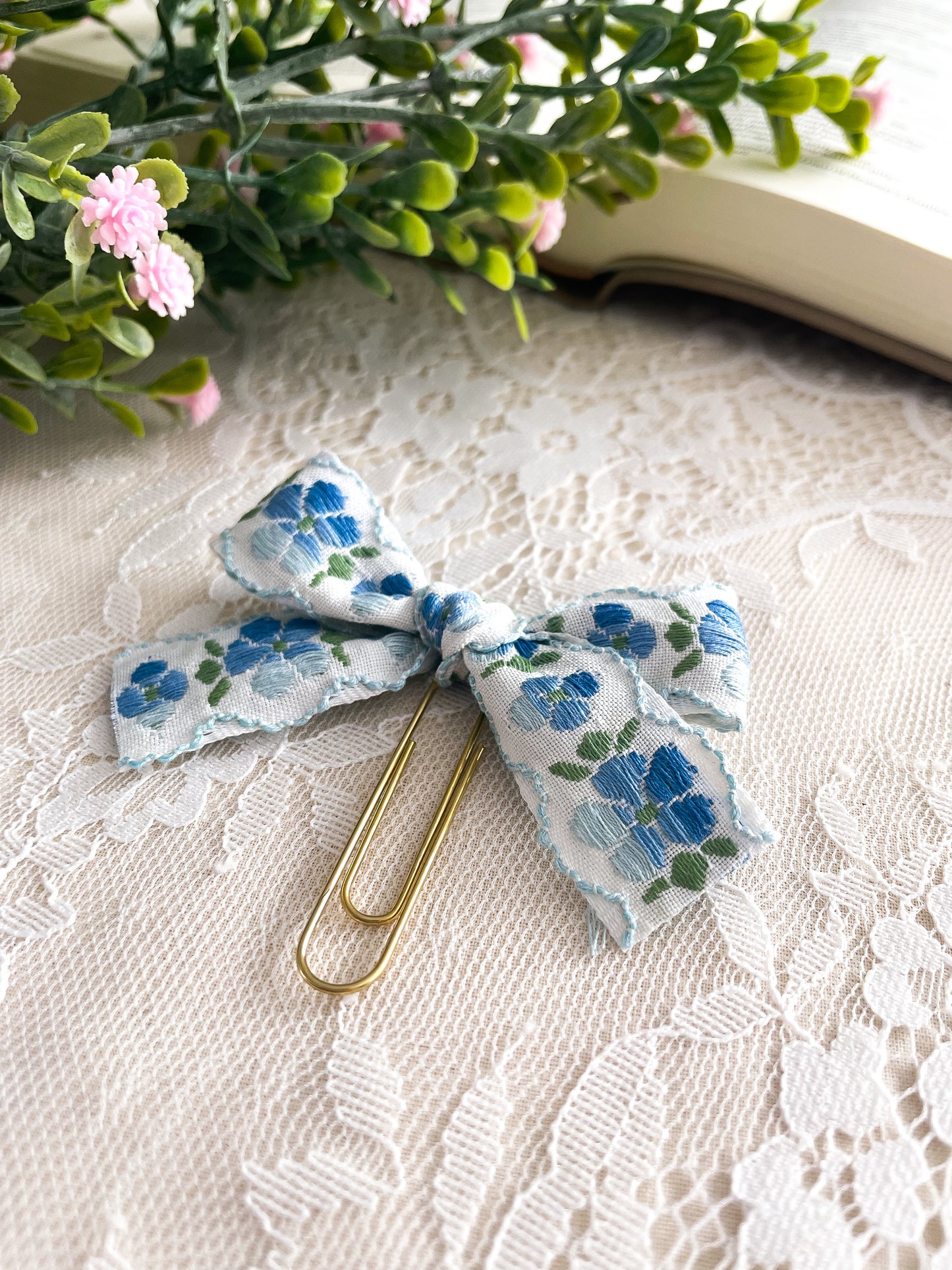 Bellflower-ribbon bow bookmark