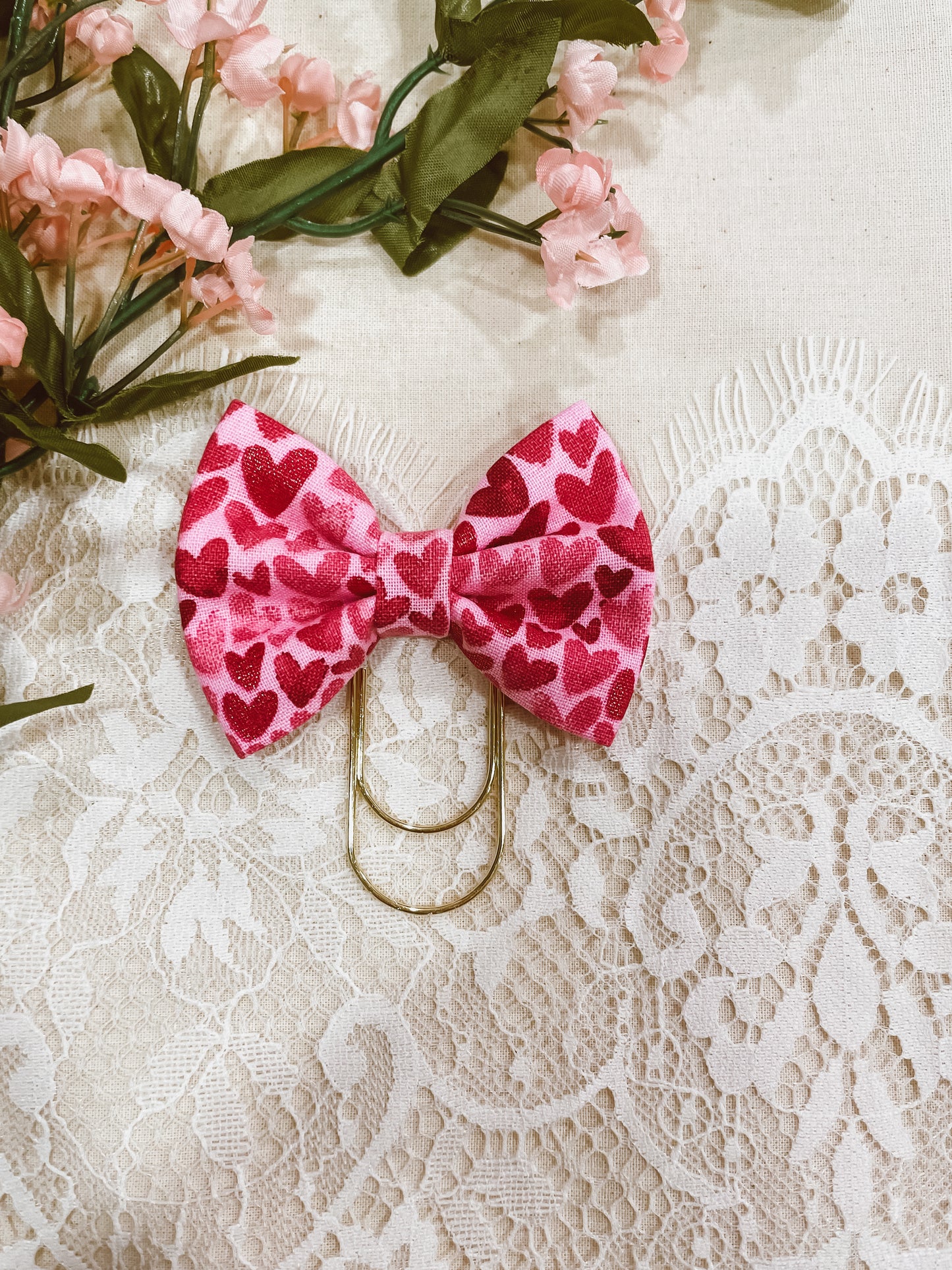 Lovely Hearts Pink- petite bow bookmark