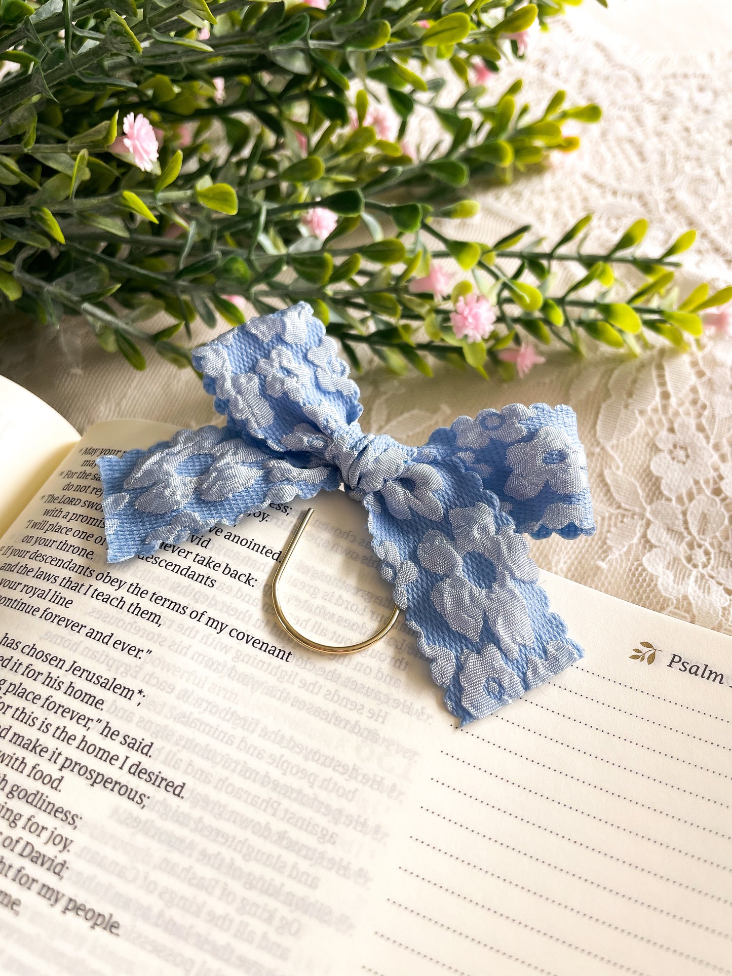 Blue Floral ‘KJV’ Notetaking Bible + Bow set