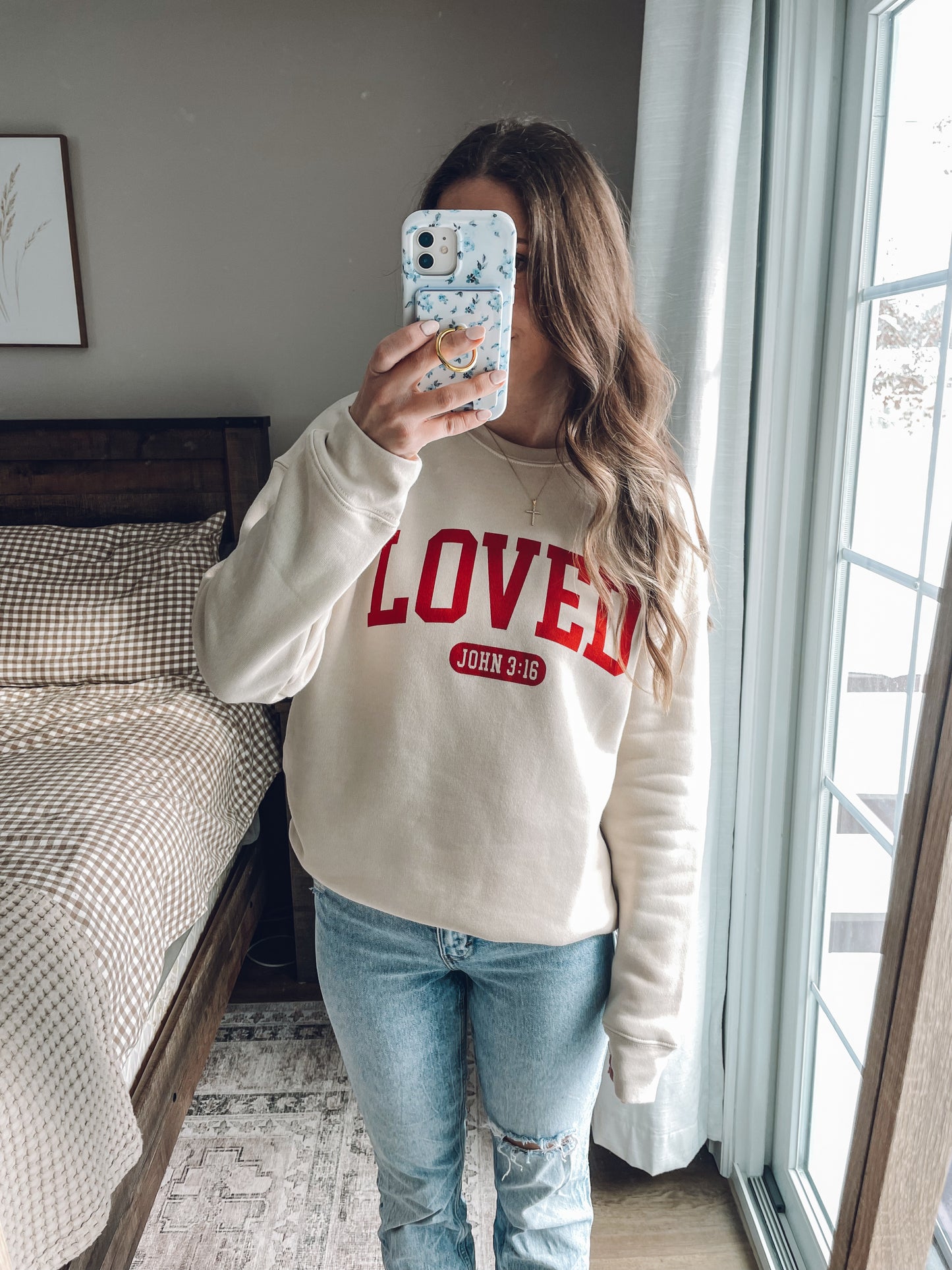 Loved Crewneck- Cream