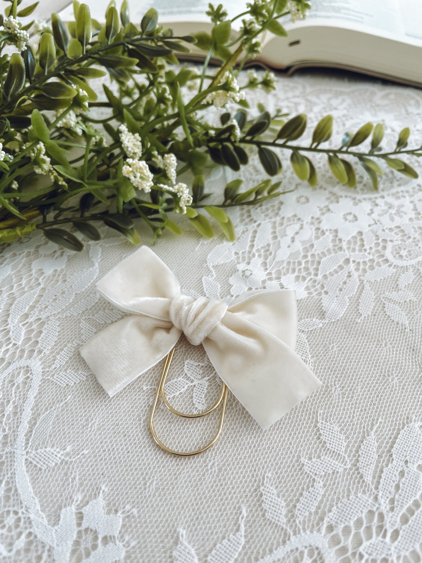 White Rose- velvet topknot bow bookmark