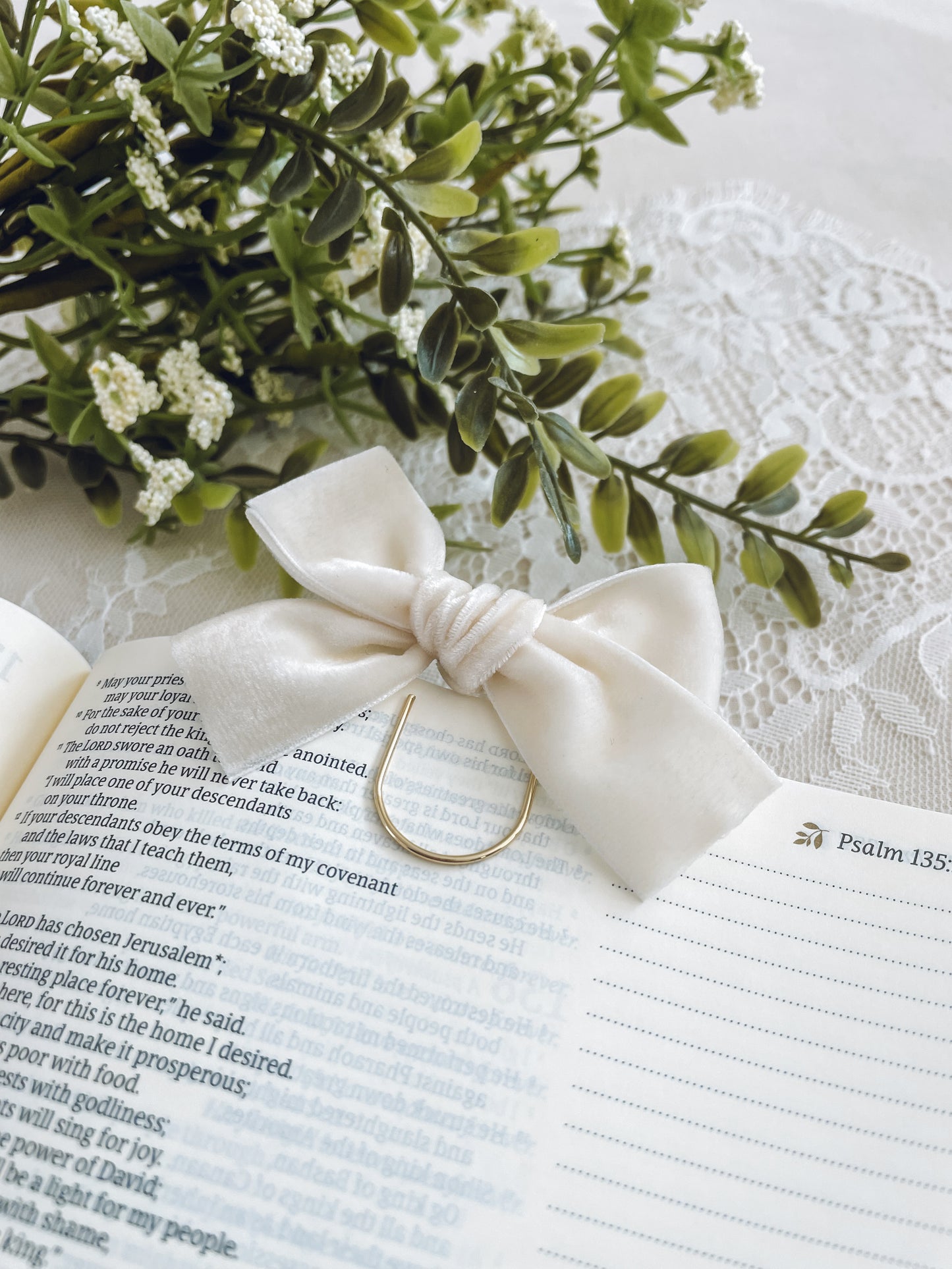 White Rose- velvet topknot bow bookmark