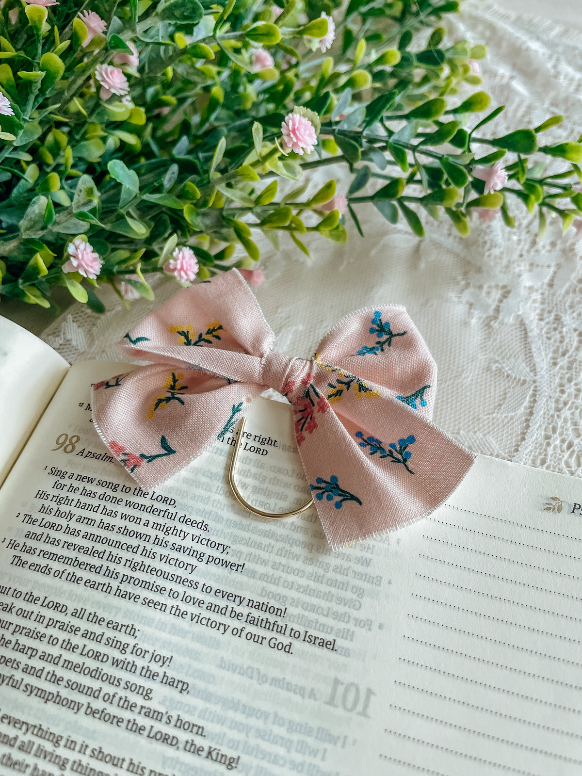 Spring Wildflowers- bow bookmark