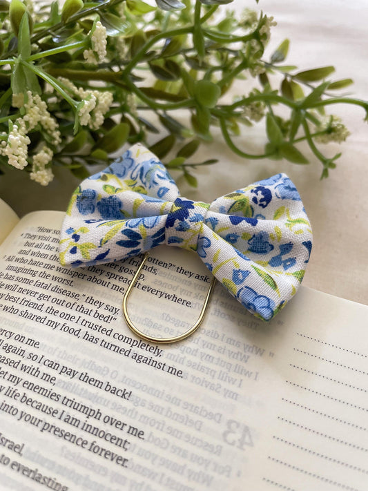 Beachside Blue floral - petite bow bookmark