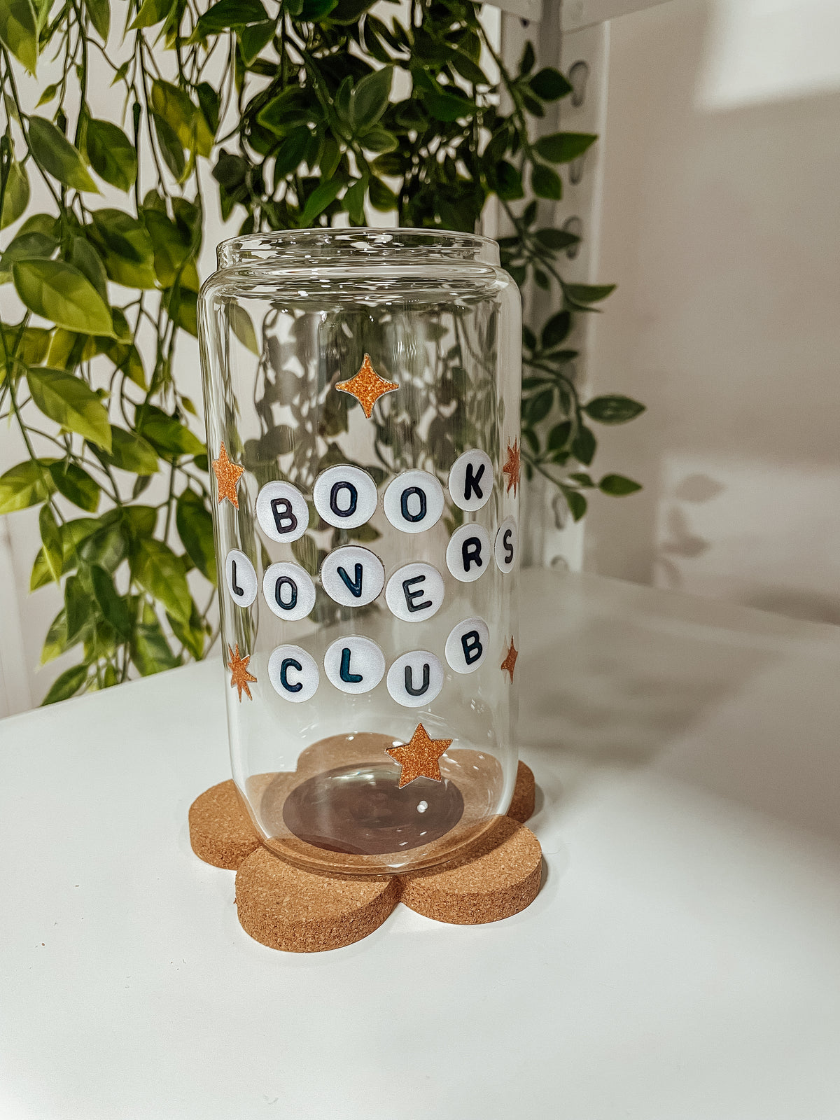 Book Lovers Club- 16 oz glass tumbler