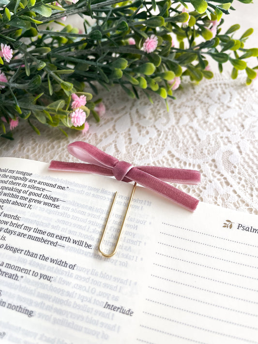 Mauve ~ velvet mini bow bookmark