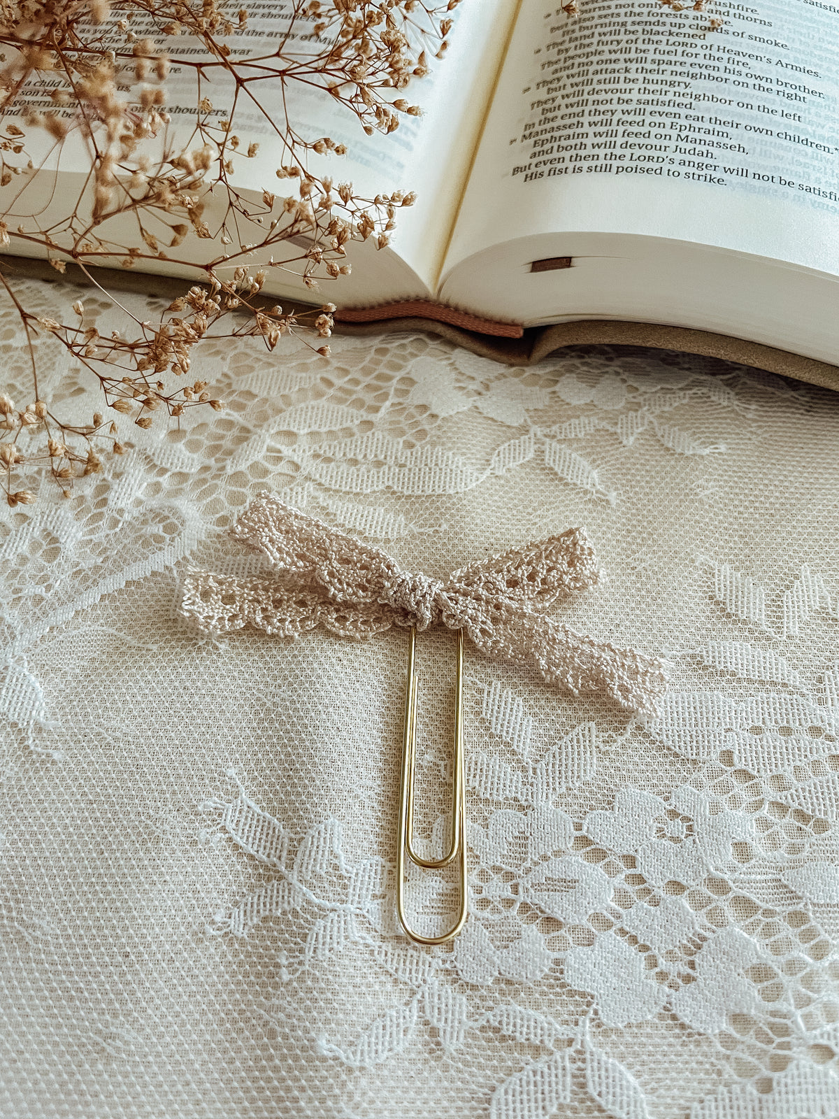 Ivory Scalloped Crochet ribbon bow bookmark