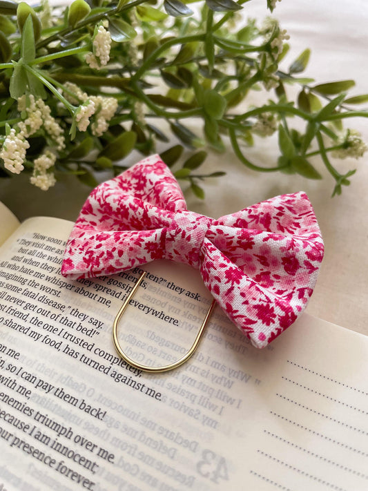 Pink Hibiscus - petite bow bookmark