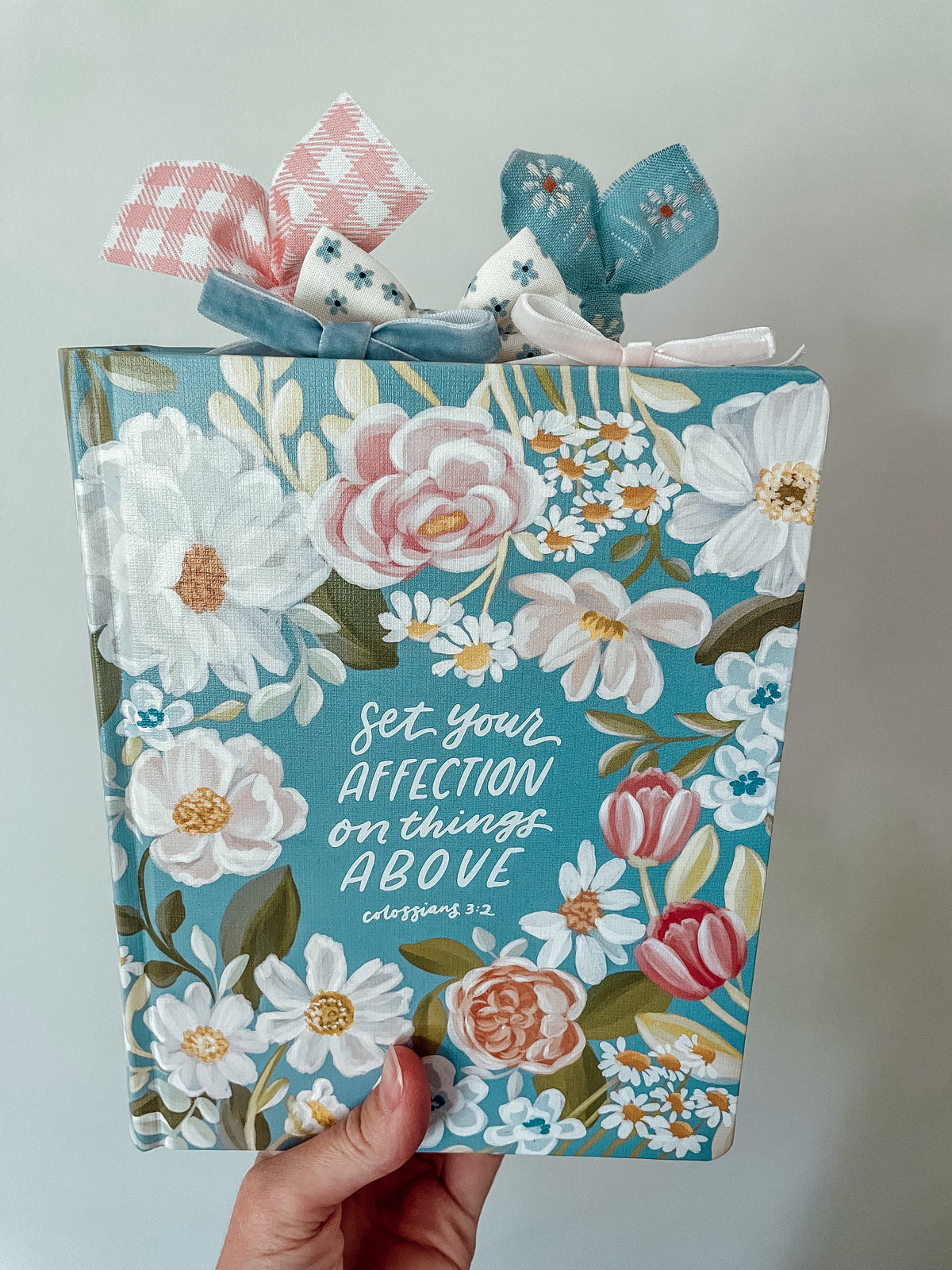 Blue Floral KJV Notetaking Bible + Bow Set
