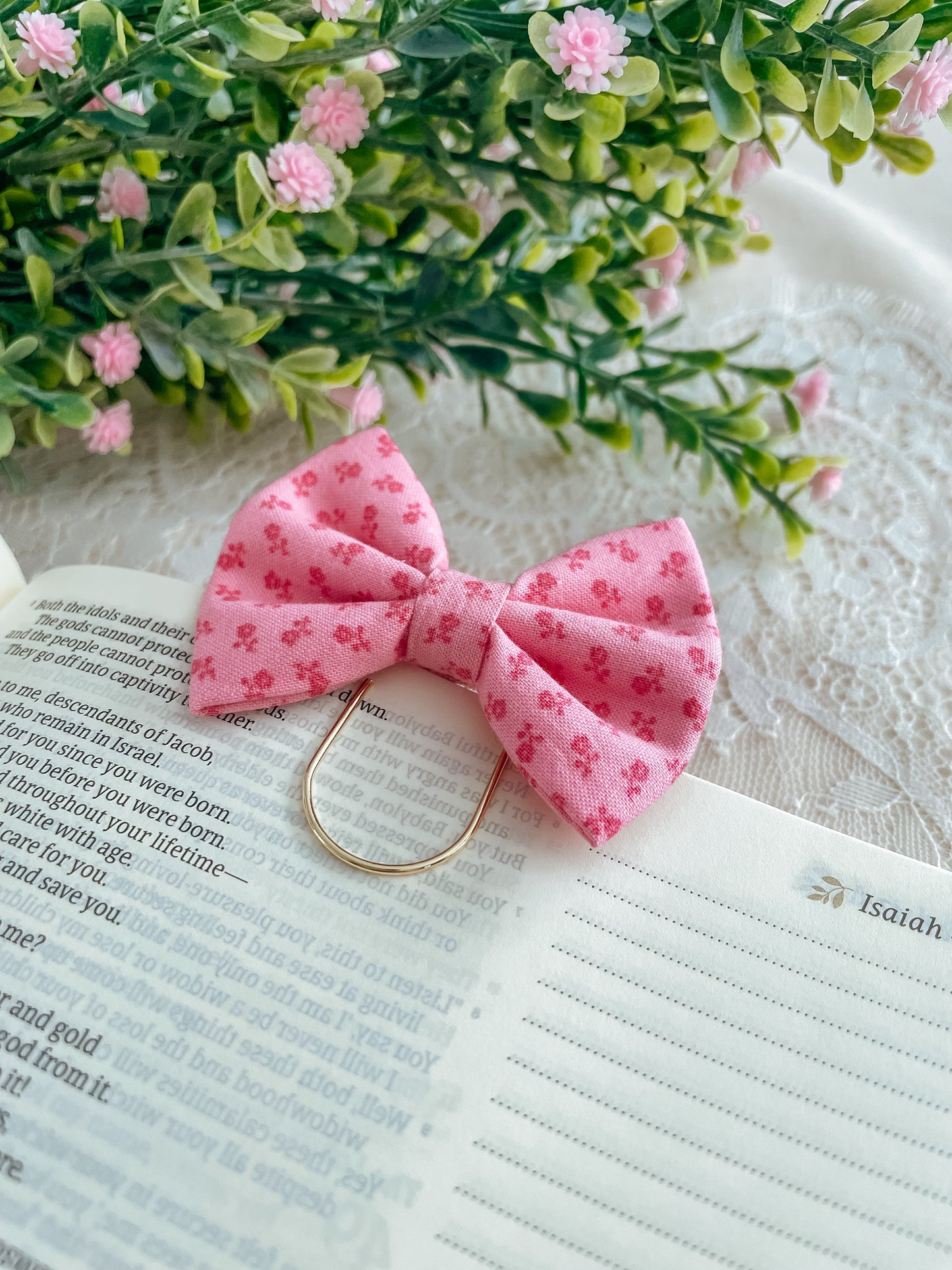 Dainty Pink Floral- petite bow bookmark