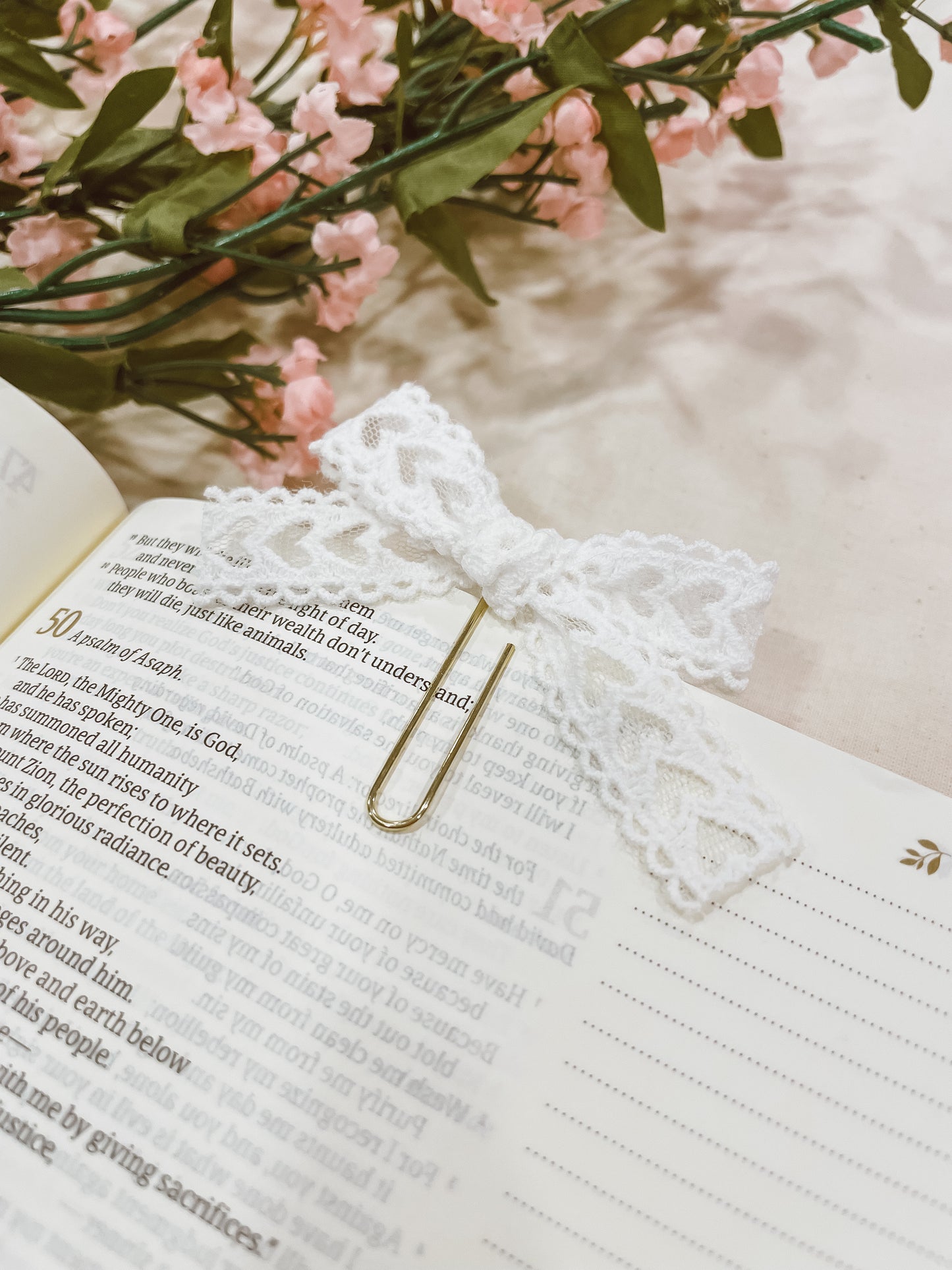 Lacey white hearts- ribbon bow bookmark