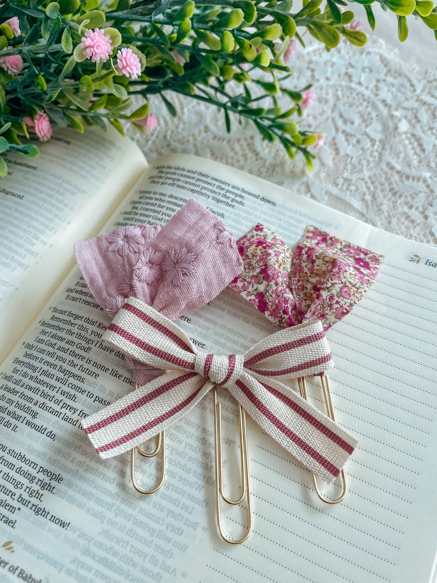 Mauve Spring Florals- set of 3 page markers