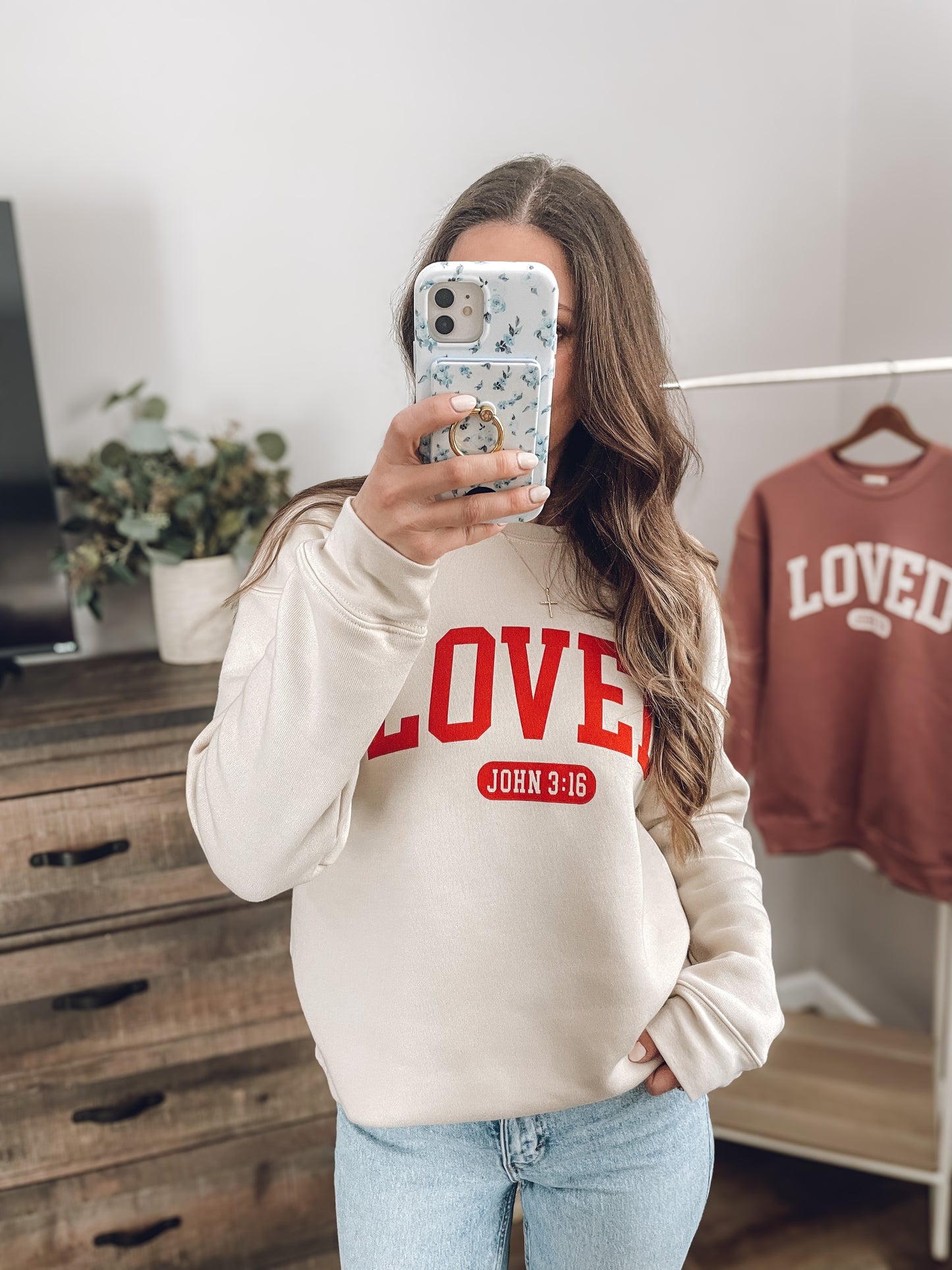 Loved Crewneck- Cream