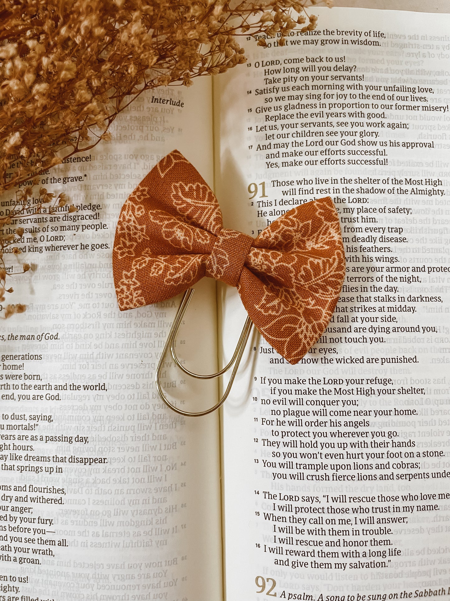 Sweet Honey-petite bow bookmark