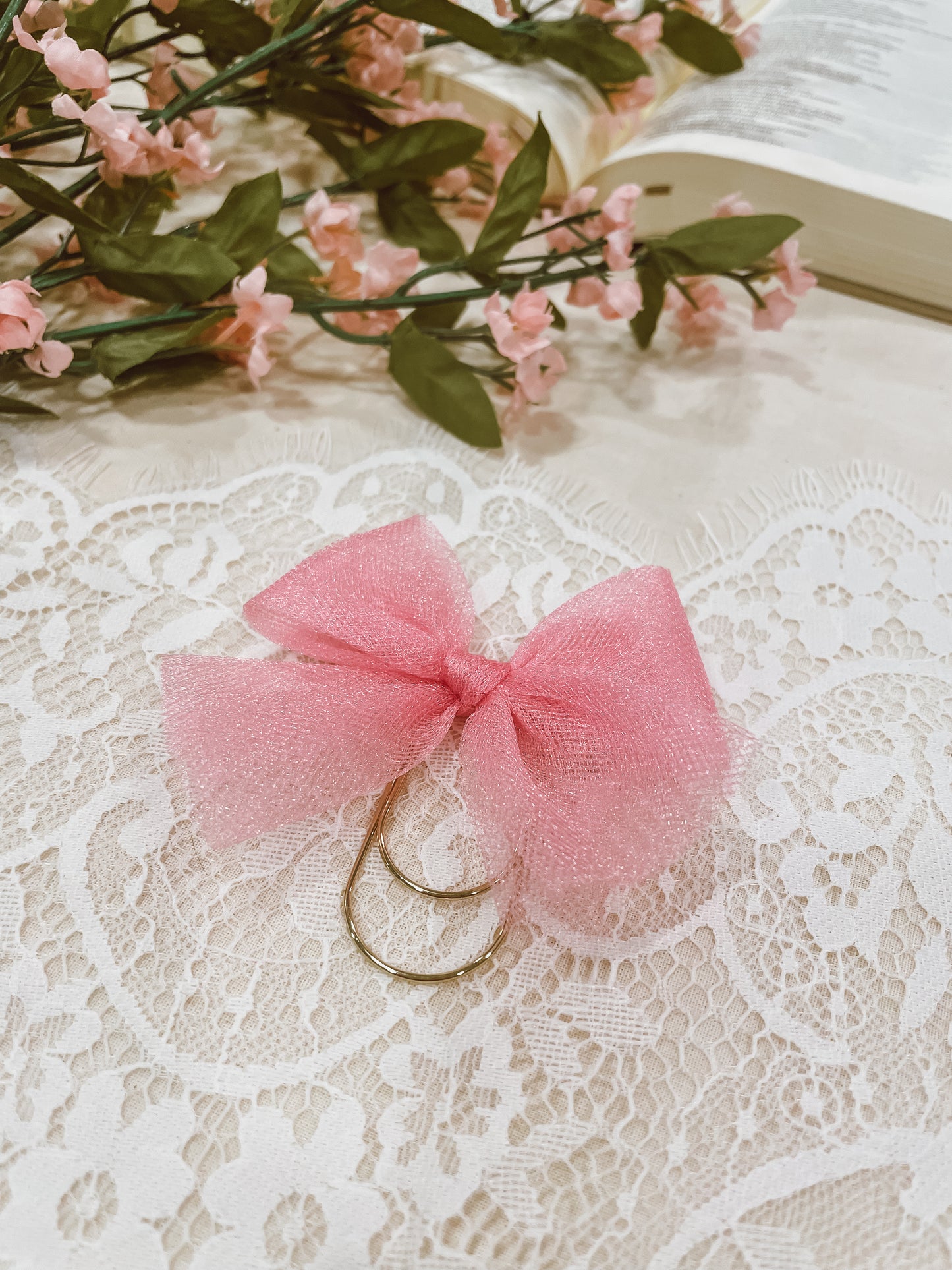 Magenta tulle- bow bookmark