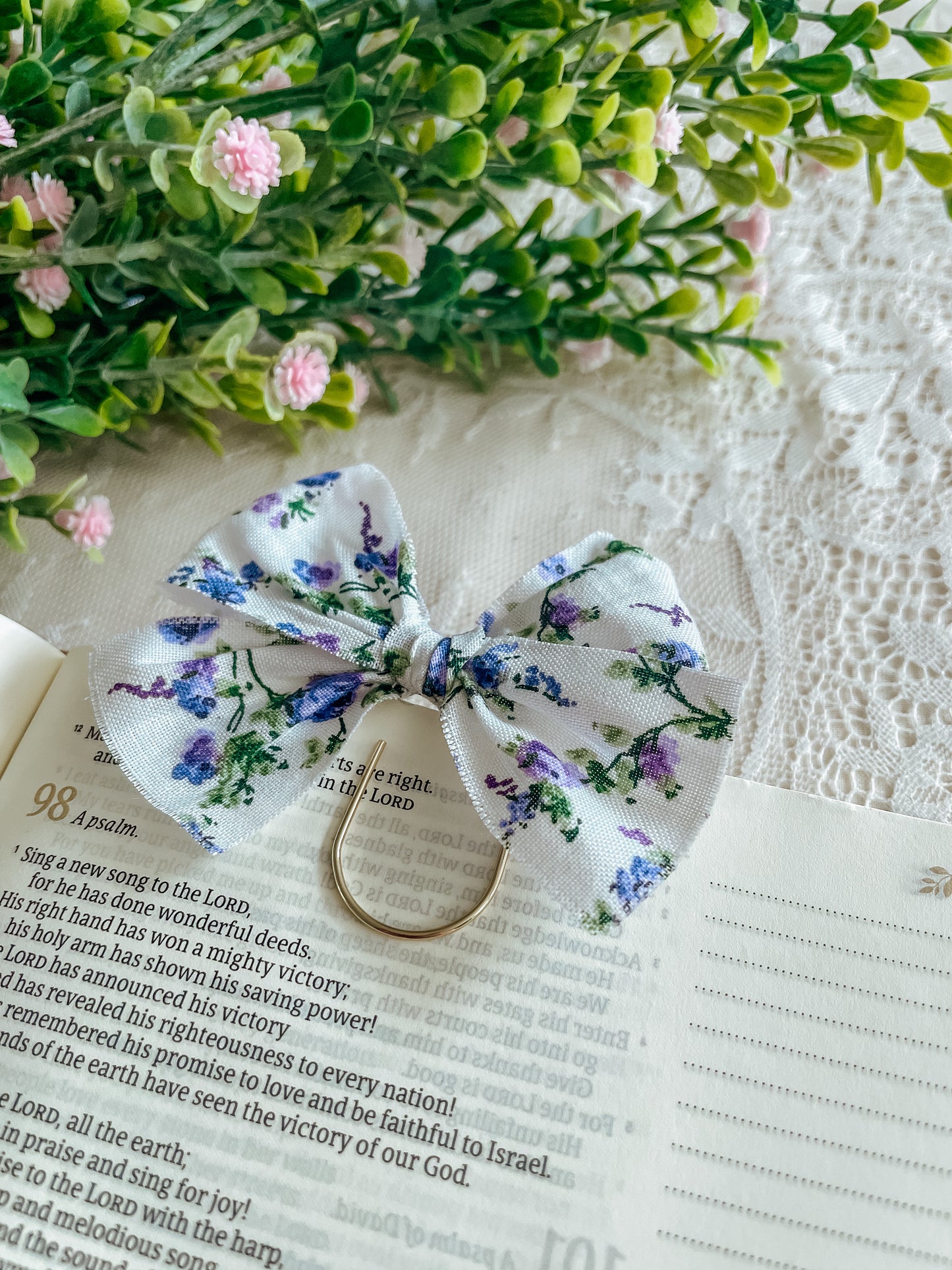 Purple Roses- bow bookmark