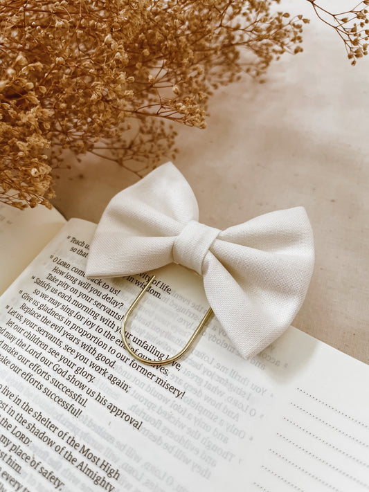 Vanilla- petite bow bookmark