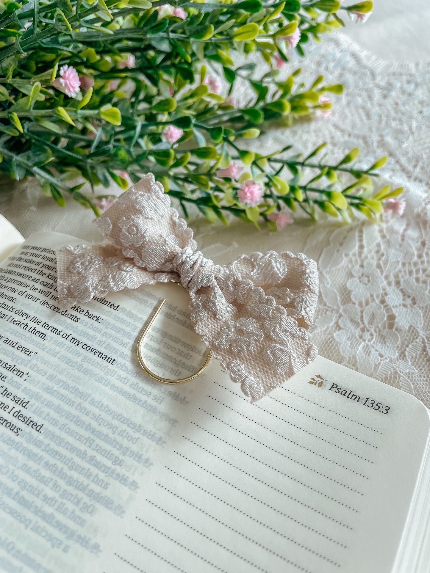 Sage Floral 'KJV' Notetaking Bible + Bow set (large print)
