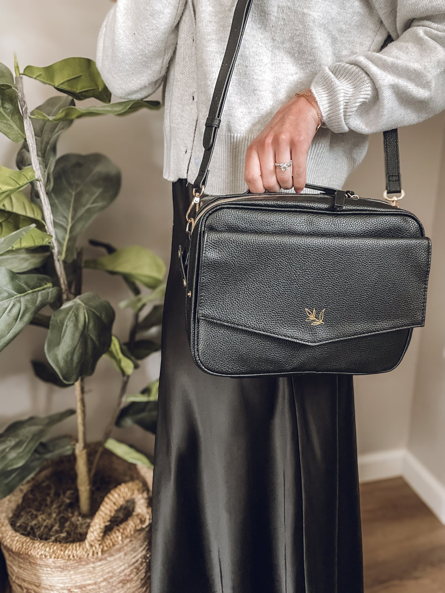 Black Crossbody Bible Bag