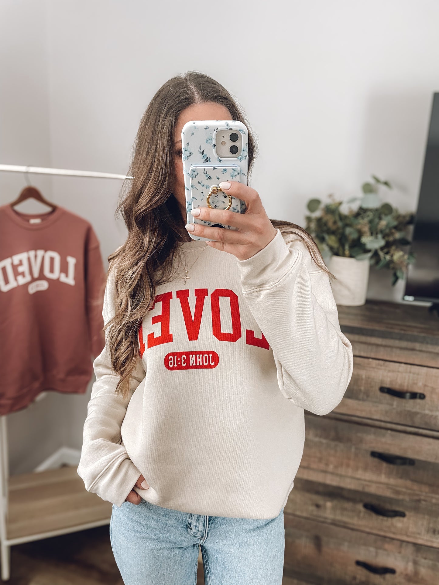Loved Crewneck- Cream