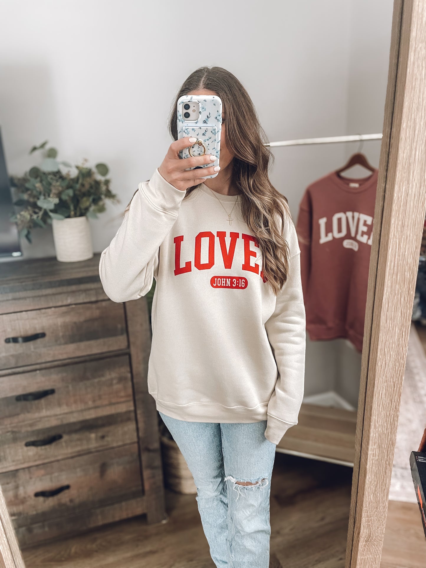 Loved Crewneck- Cream