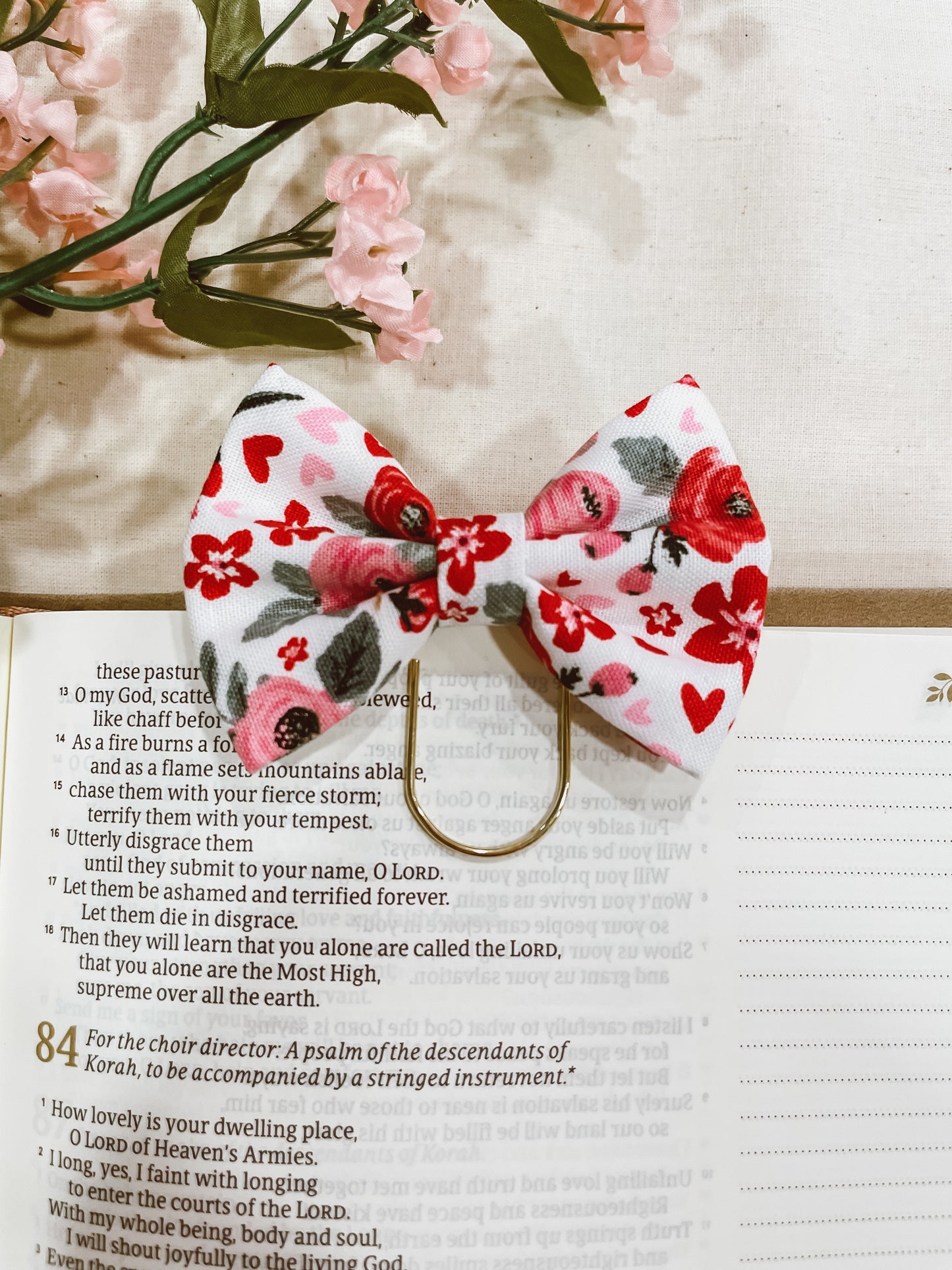 Roses are Red- petite bow bookmark