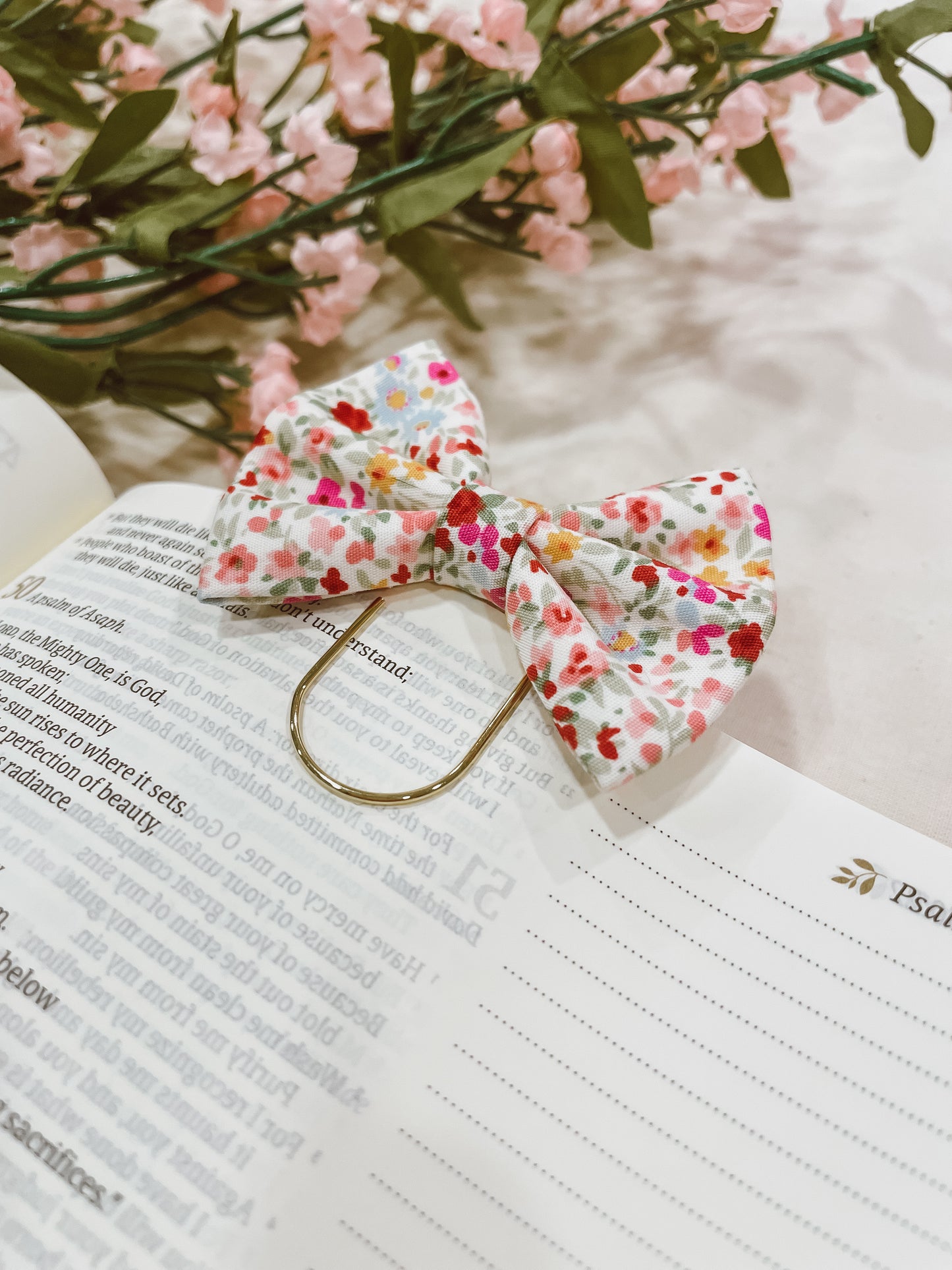 Rosie Florals- petite bow bookmark