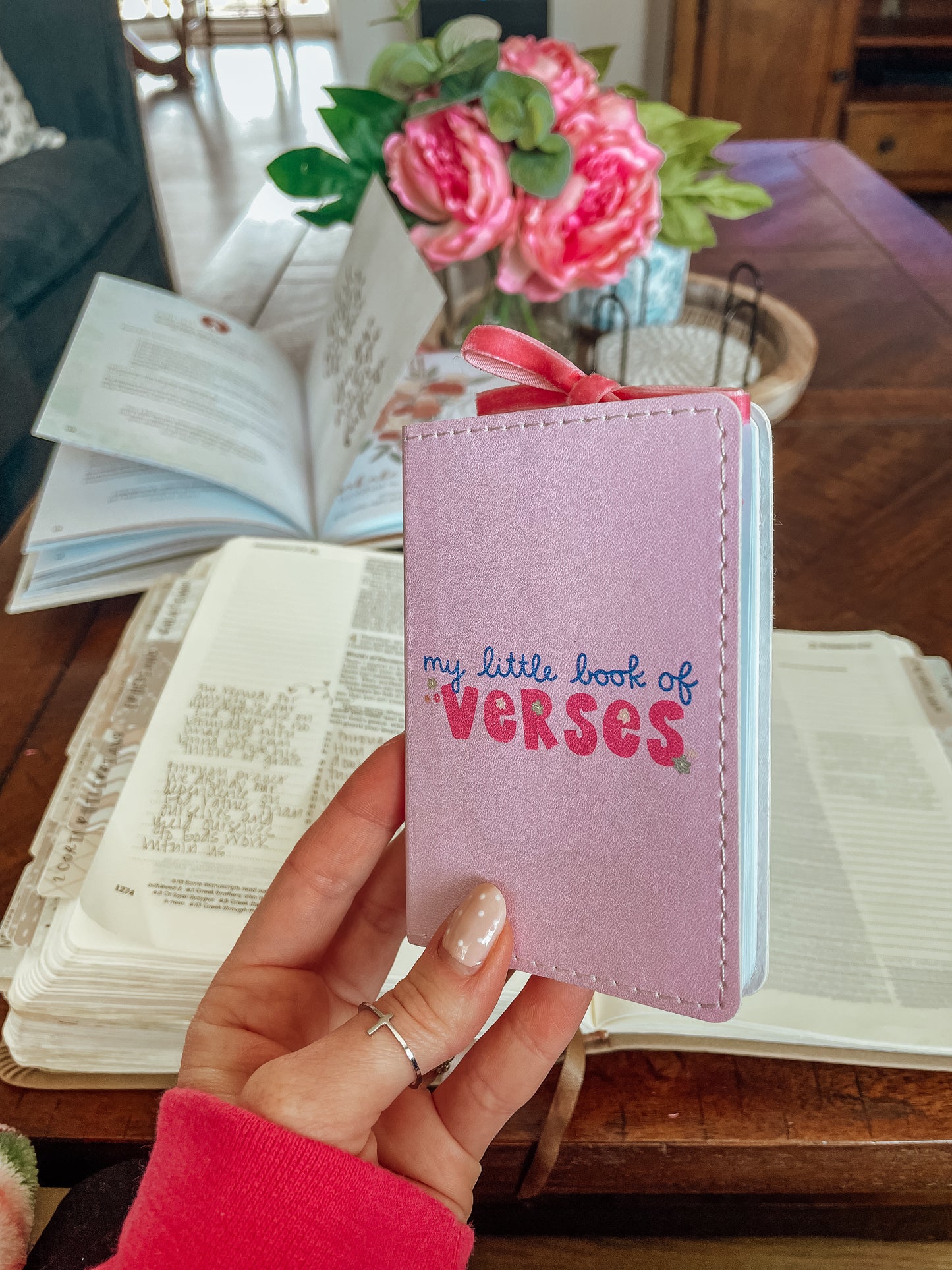 Little Verse Book lilac  + ribbon mini