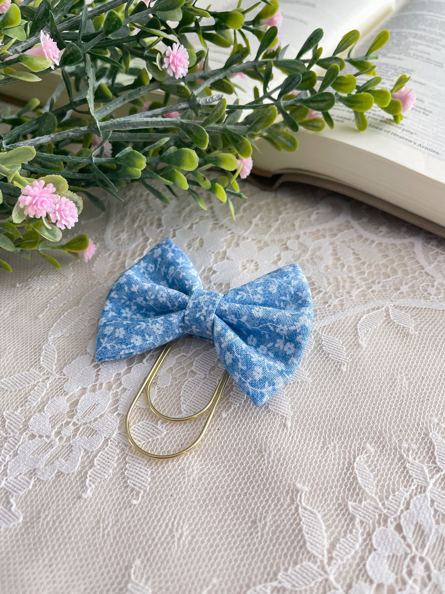Dainty blue floral- petite bow bookmark